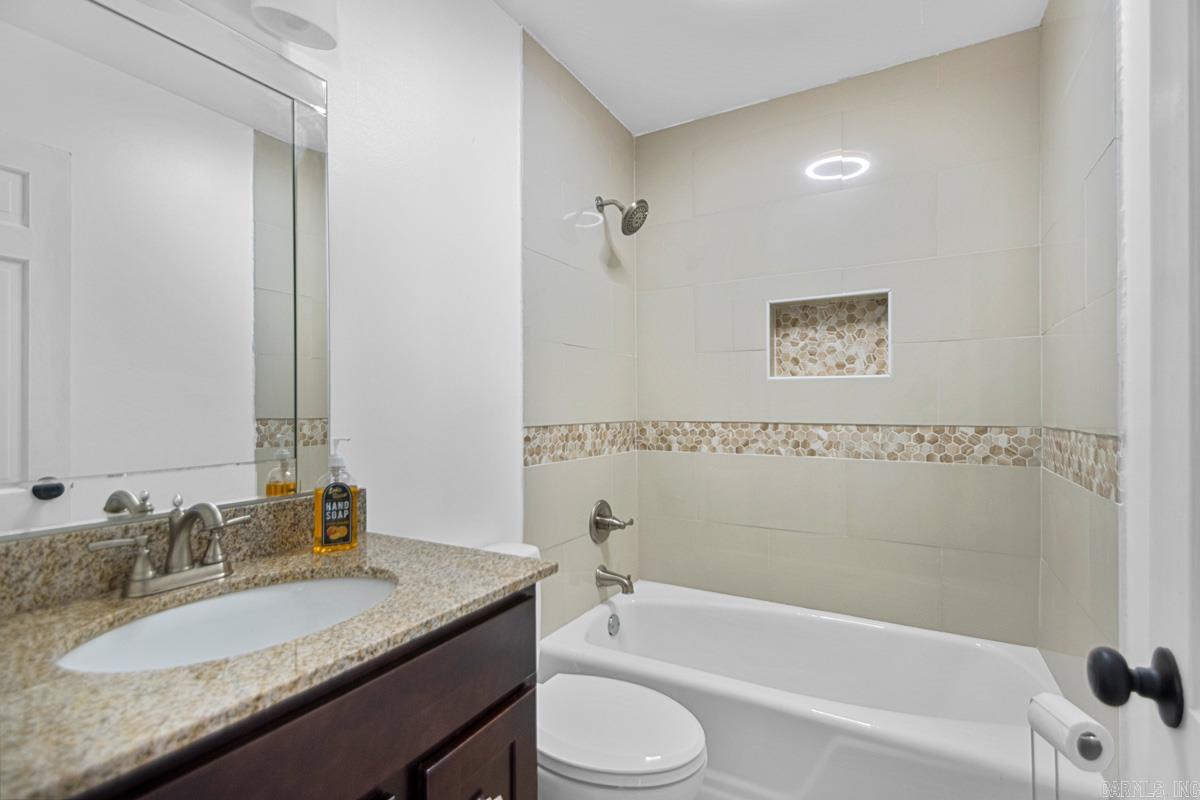 3111 Lakeview  North Little Rock, AR