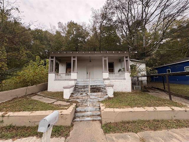 236  Walnut  Hot Springs, AR