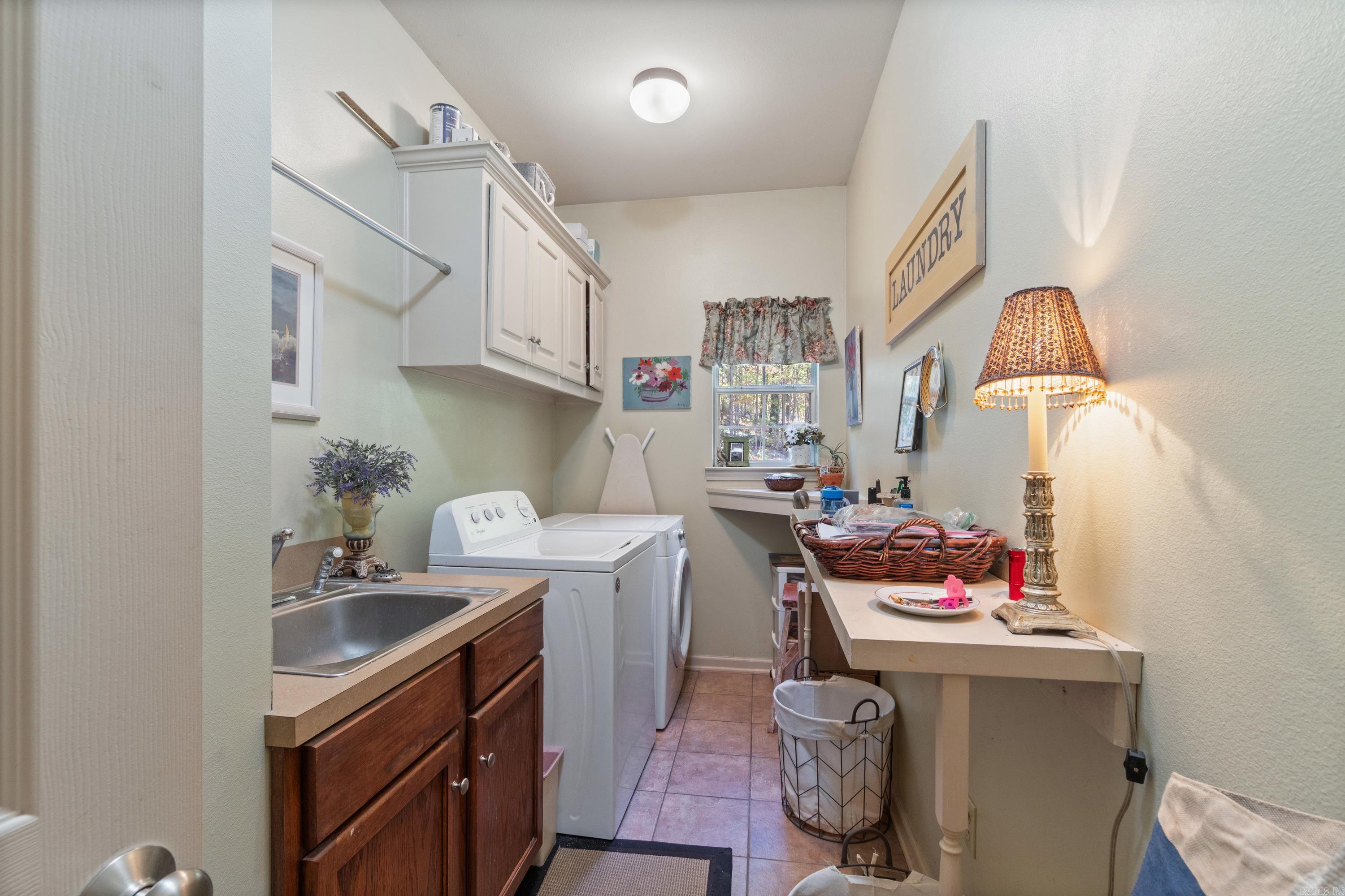 1215 Top Hill  Little Rock, AR