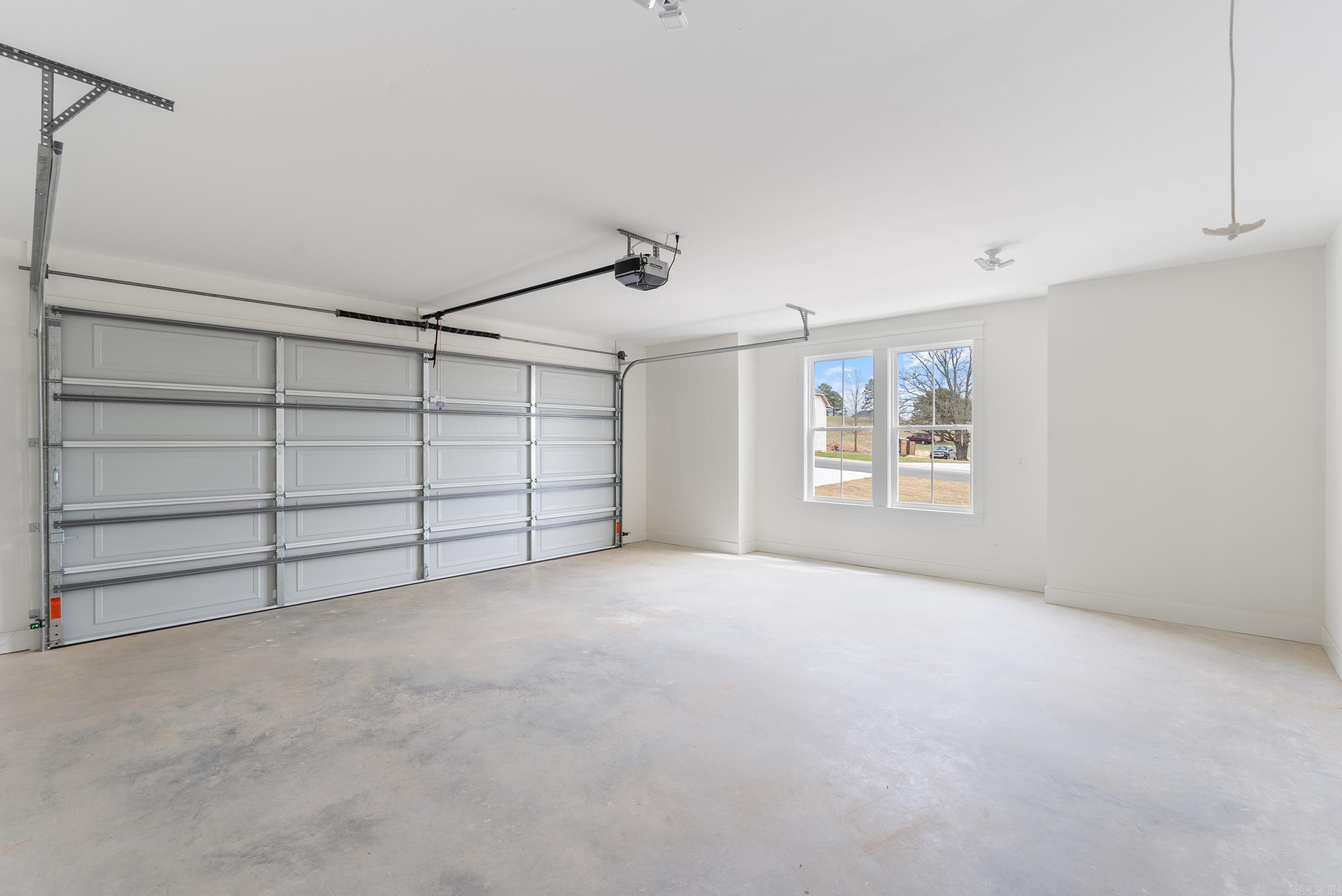 7 Avrey Lane  Greenbrier, AR