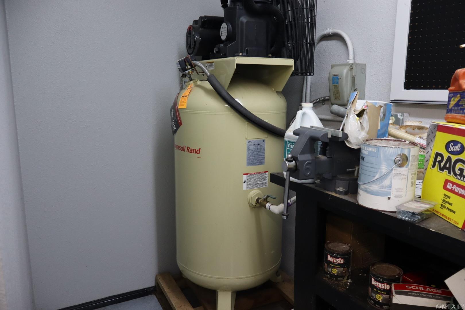 101 NE Line  Bradford, AR