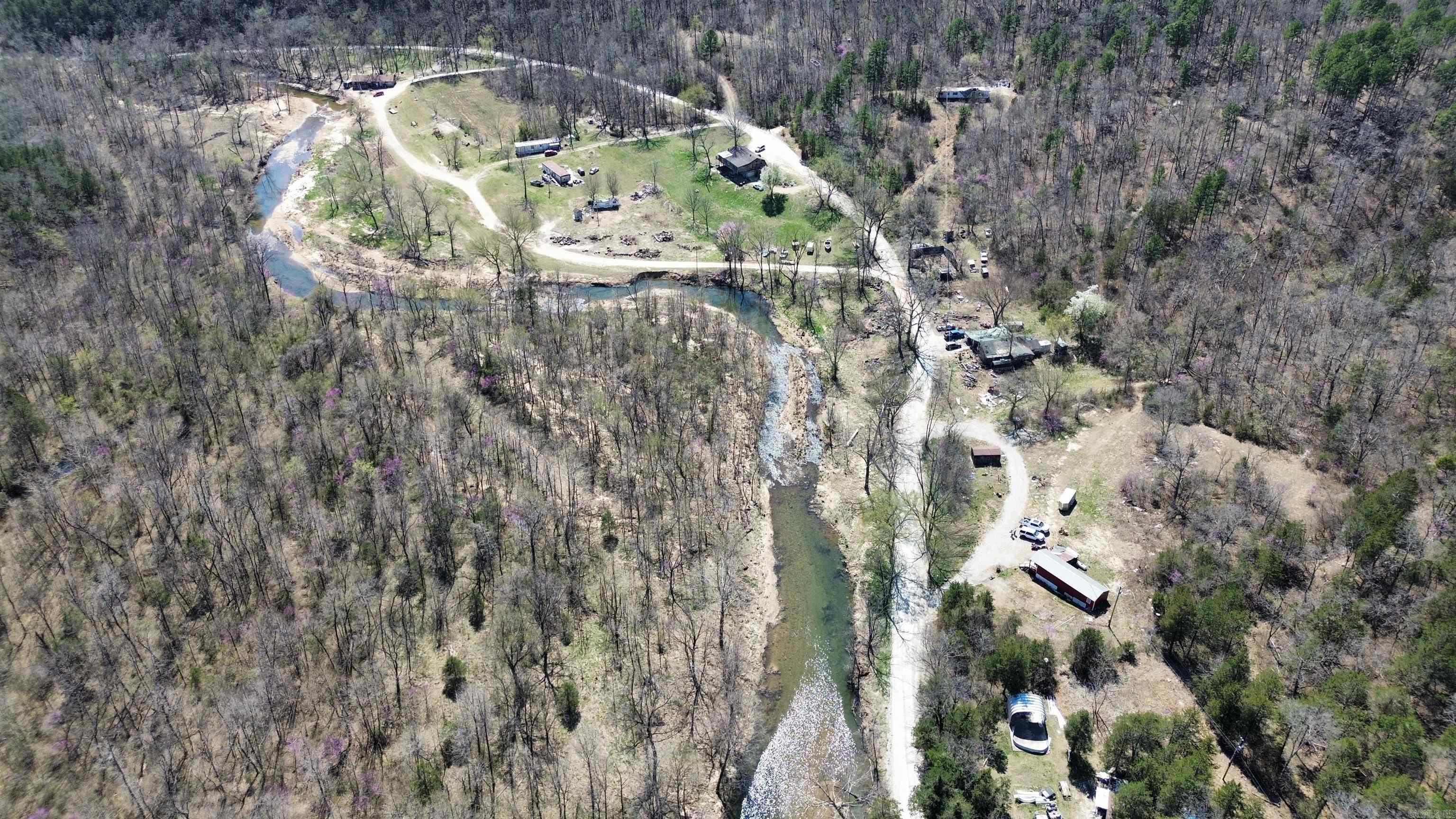 109 CR 227  Calico Rock, AR