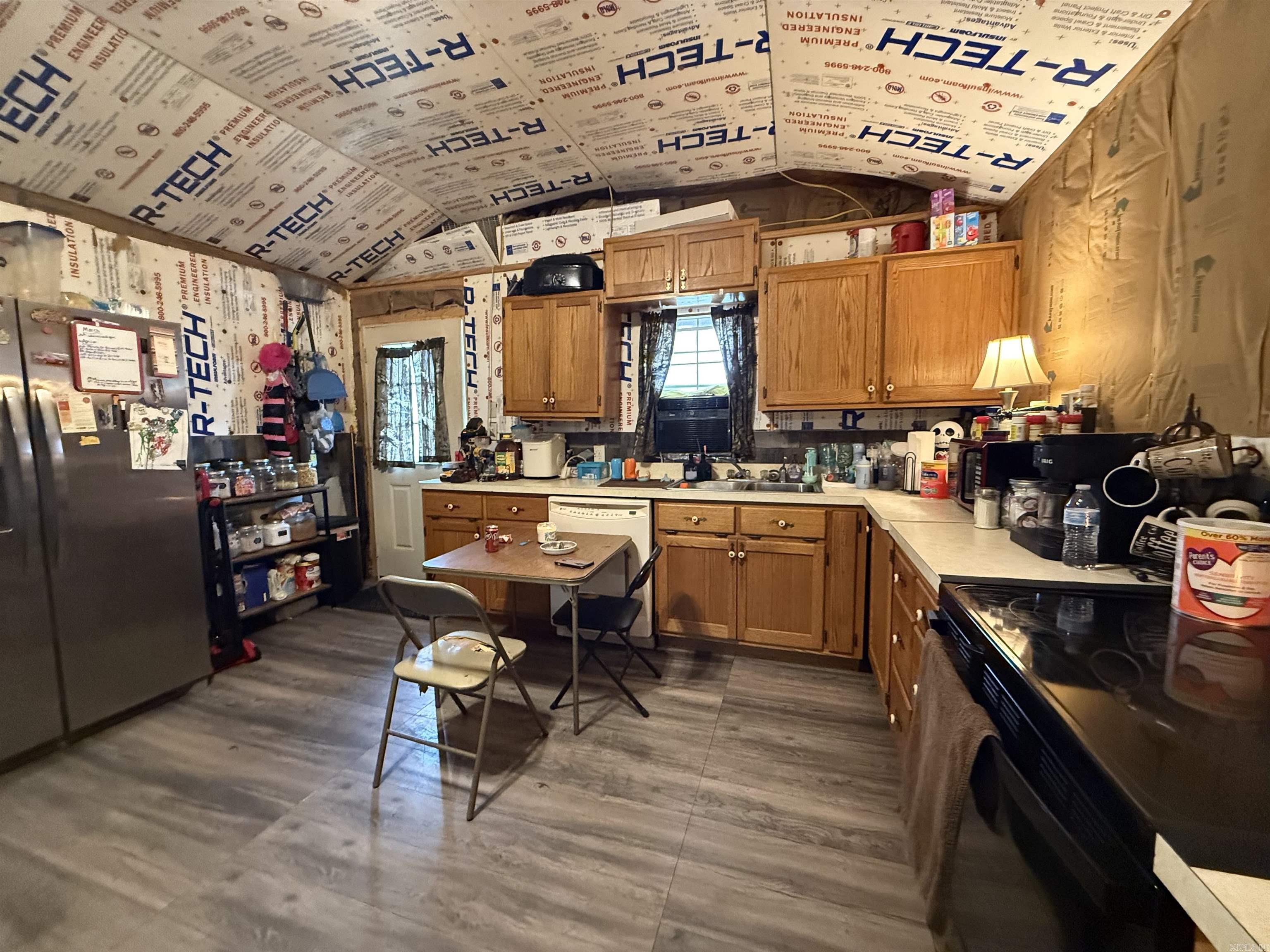 109 CR 227  Calico Rock, AR