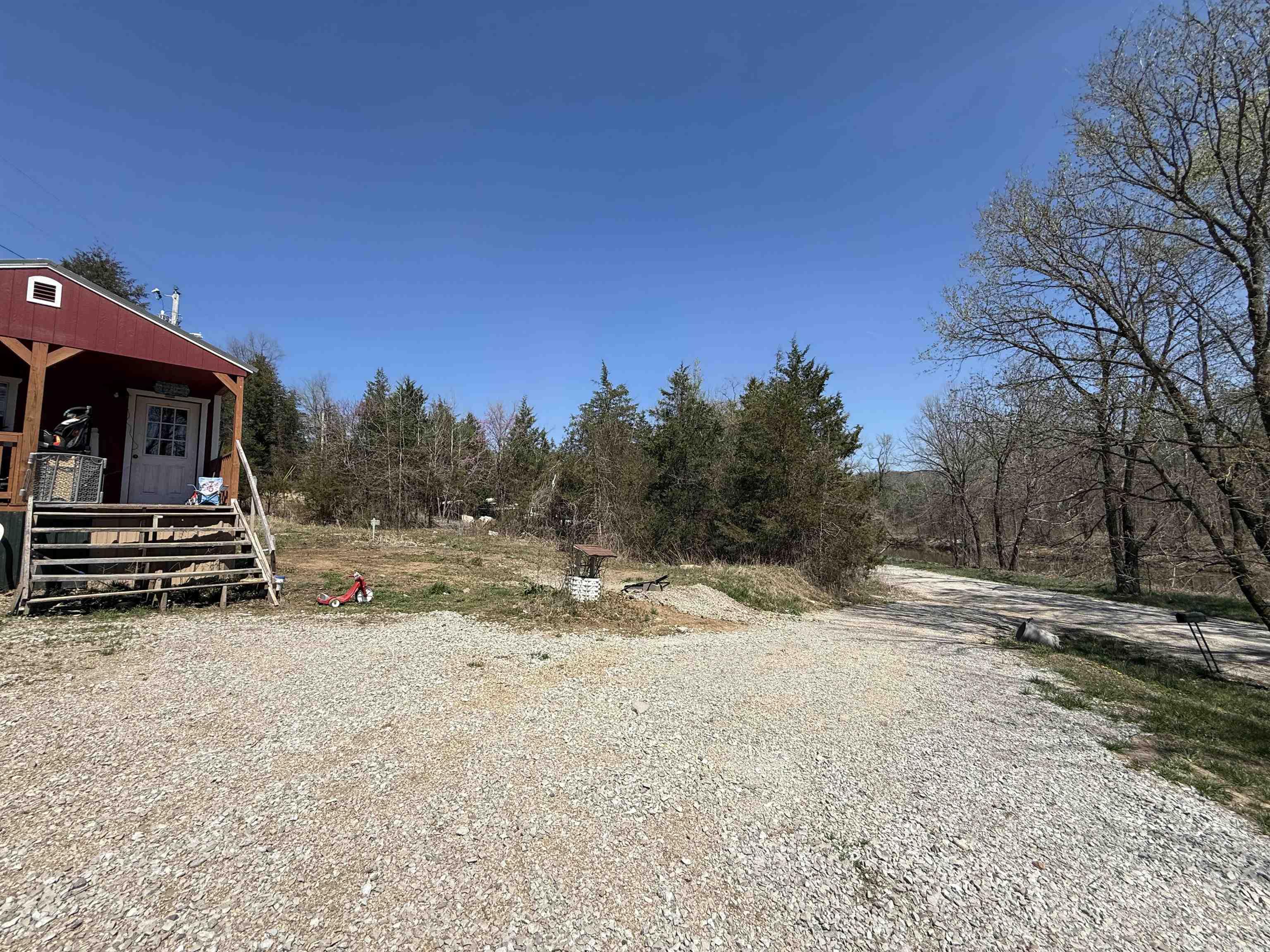 109 CR 227  Calico Rock, AR