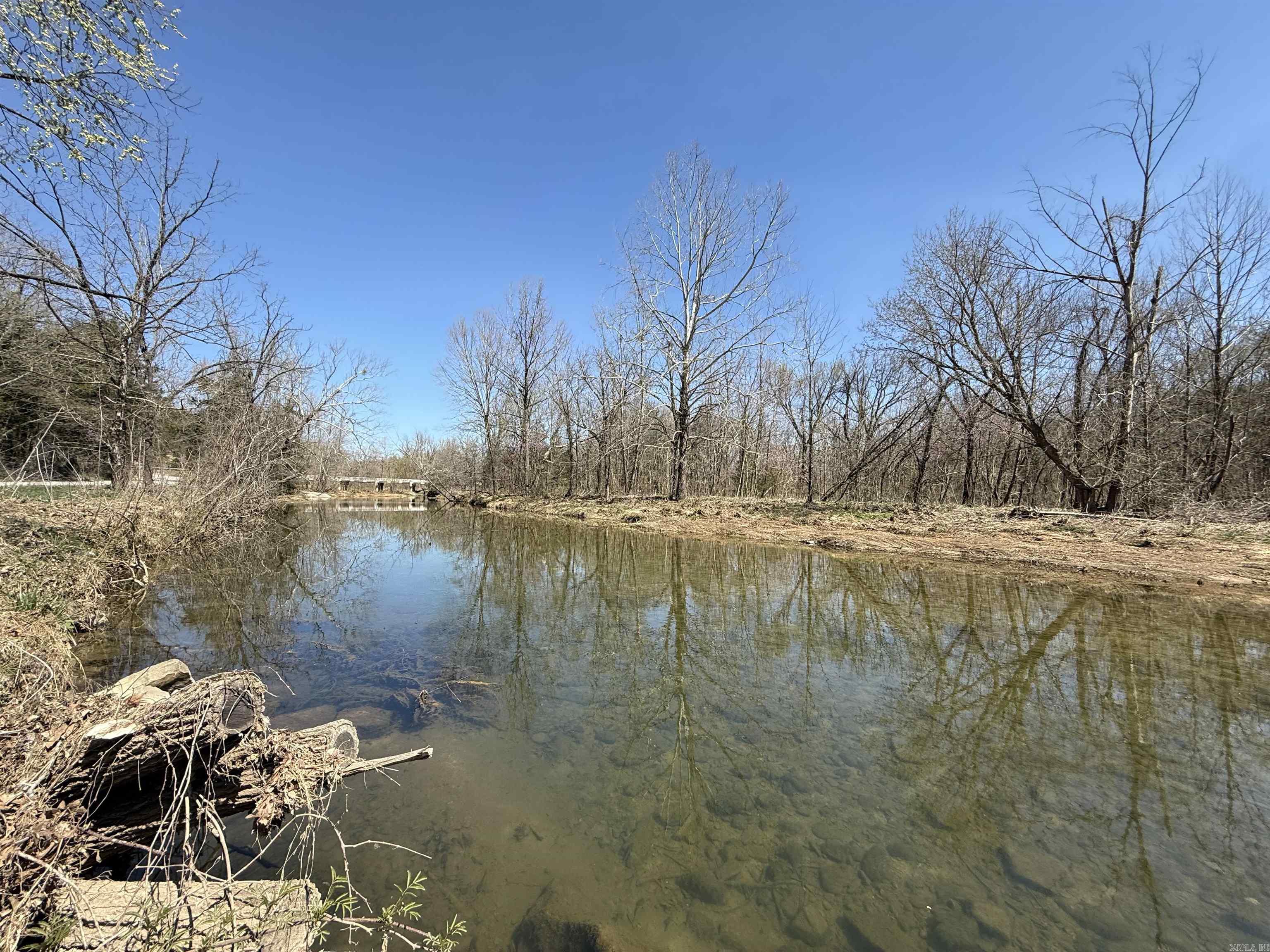 109 CR 227  Calico Rock, AR