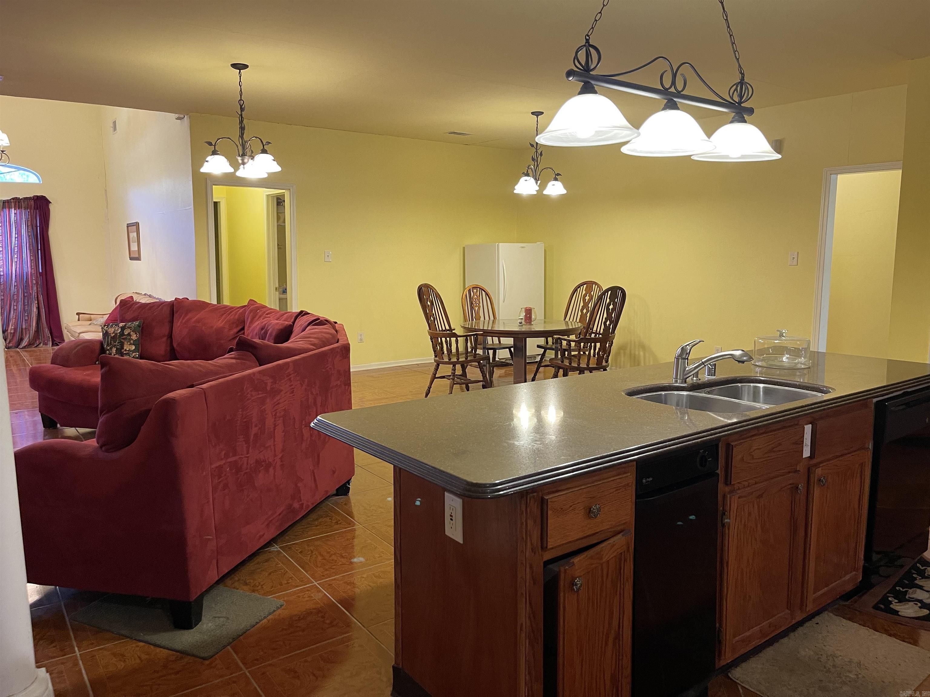 12621 Velda Cove Little Rock, AR 72206