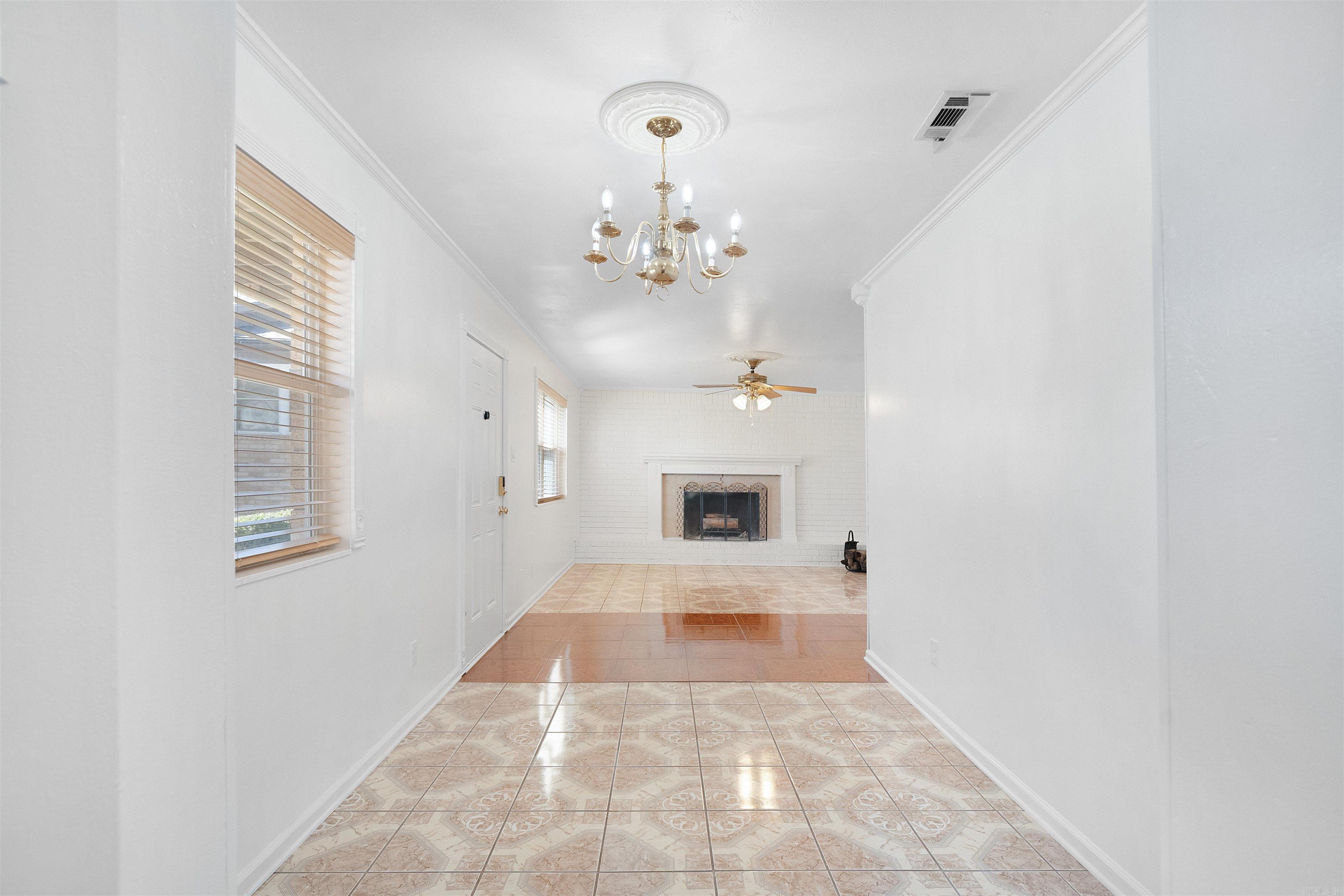 125 Carl  Hot Springs, AR