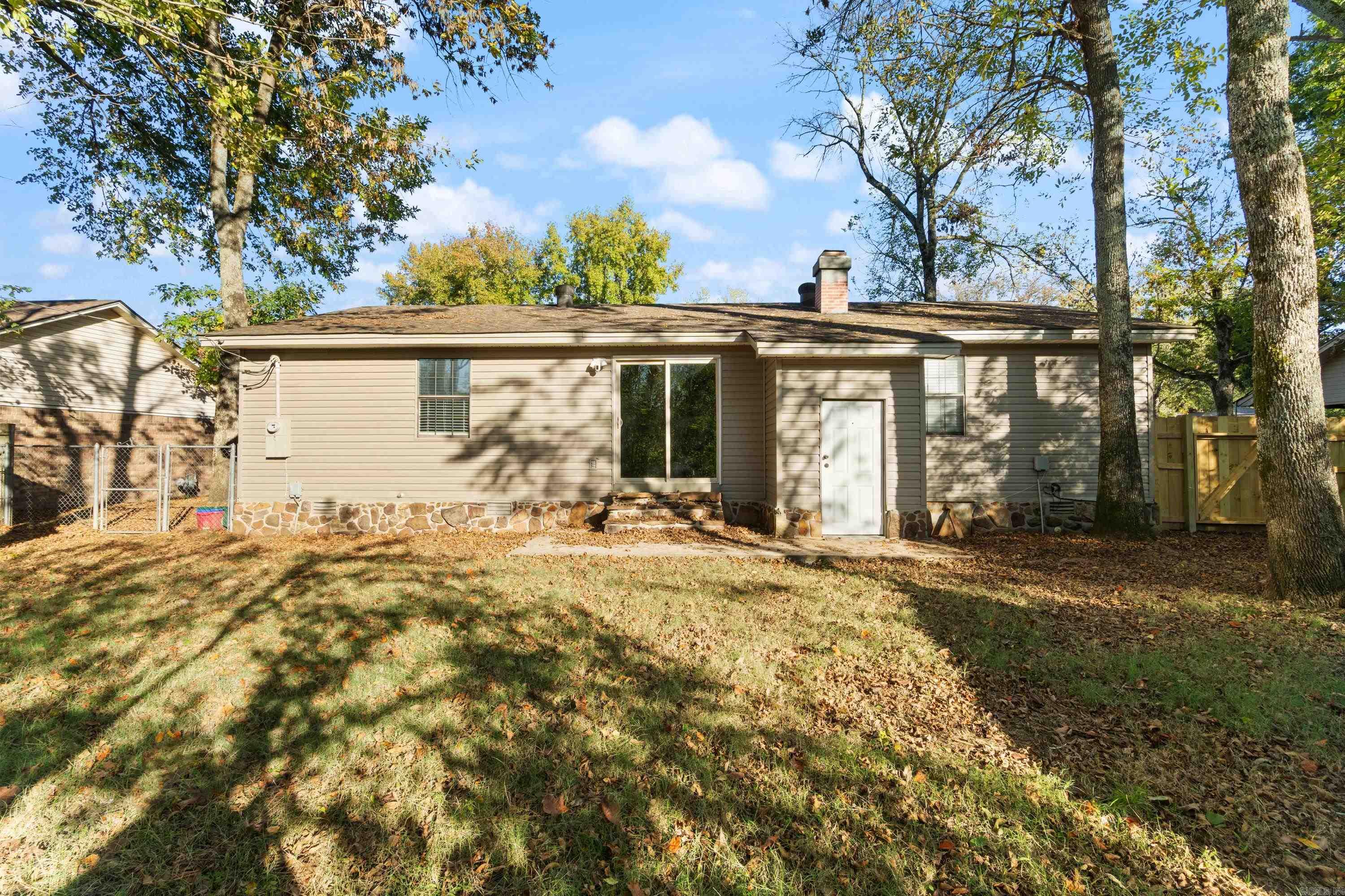 72 Sherwood  Searcy, AR