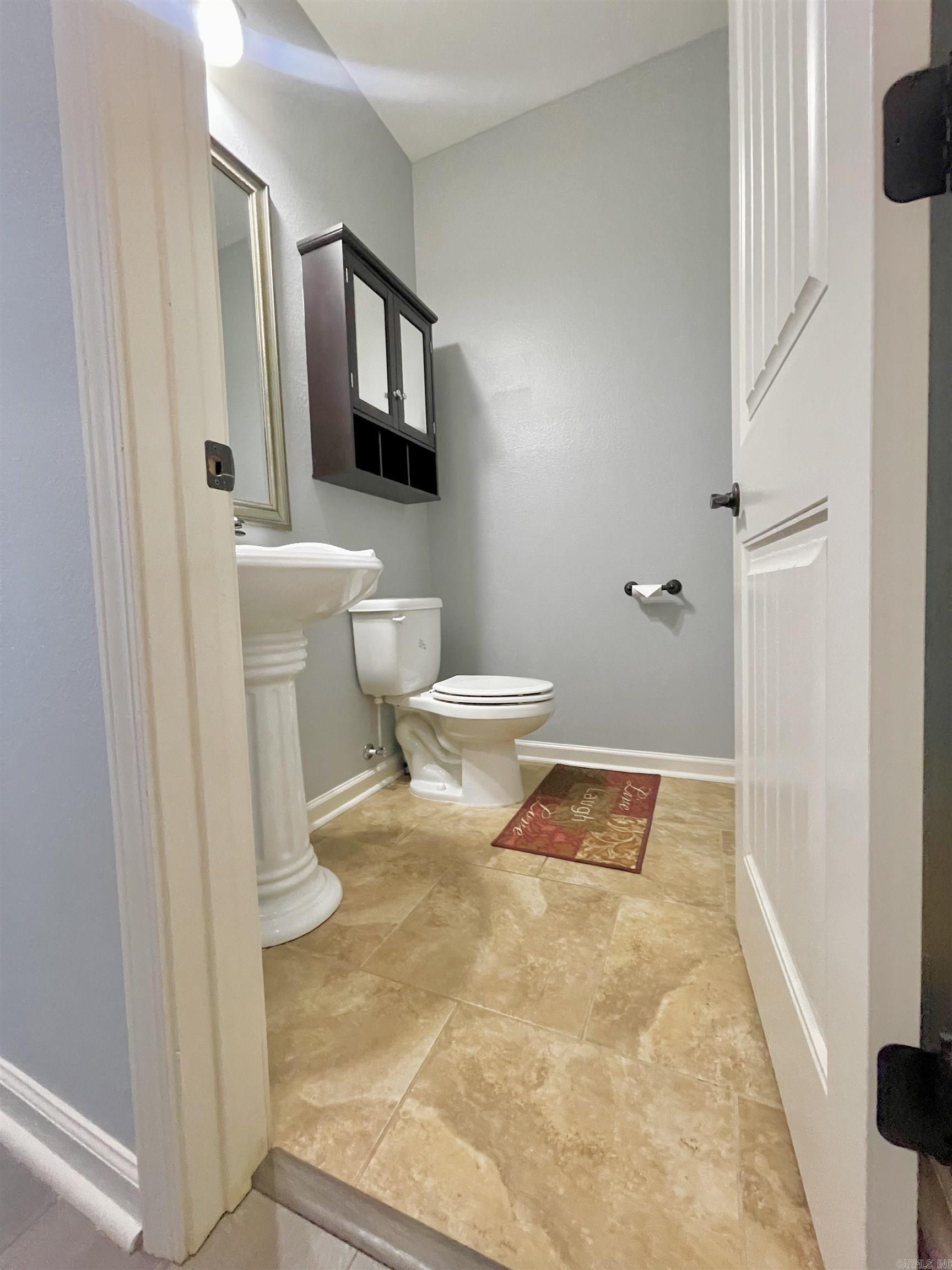 3200 Robbins  Bryant, AR