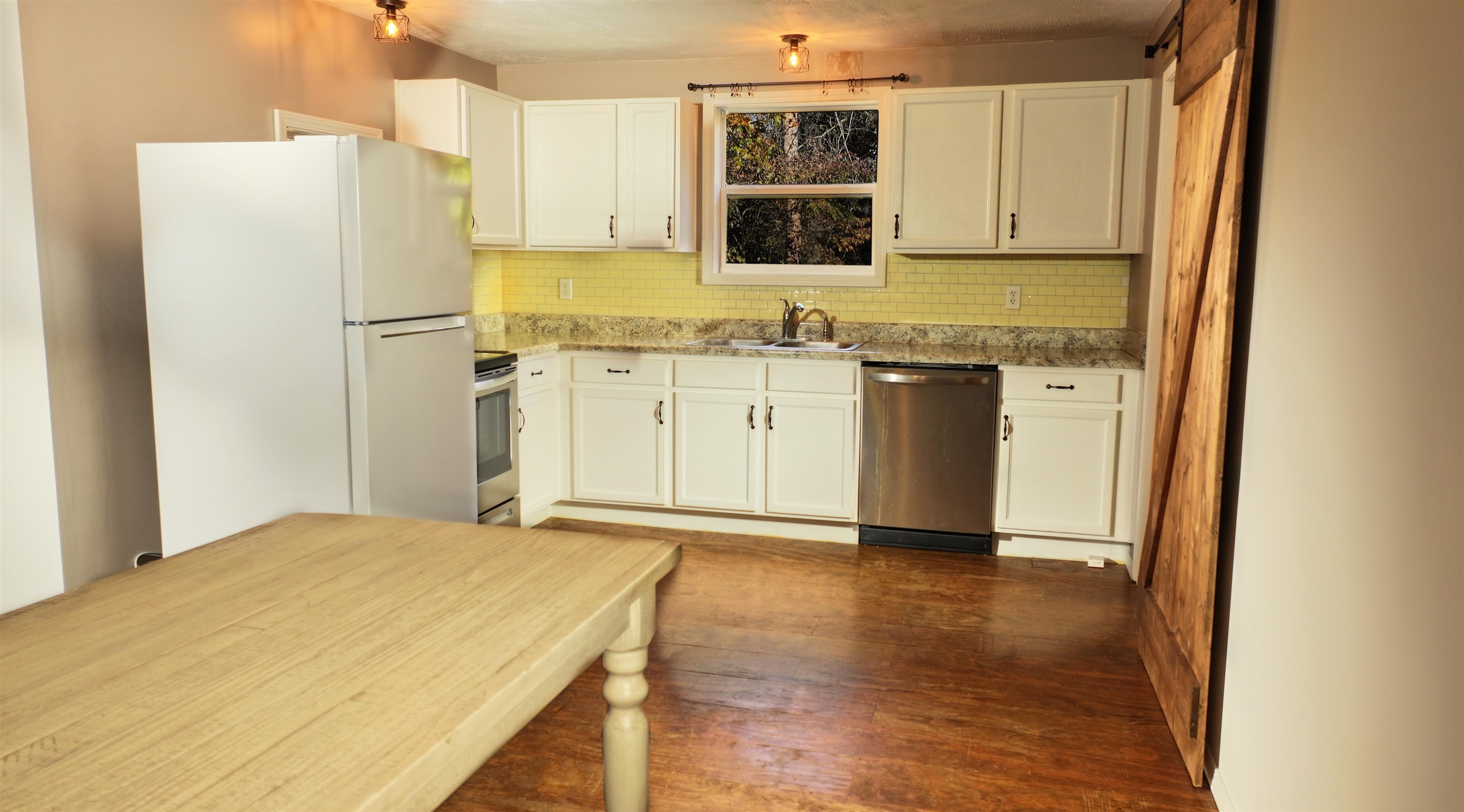 215 Nancy St  Gassville, AR