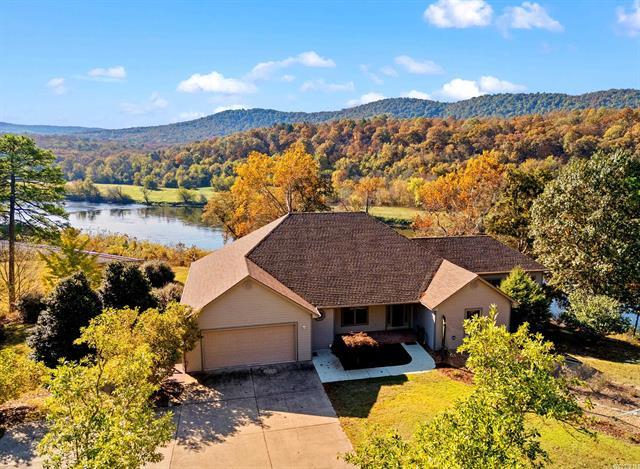 161  Jaguar Drive  Mountain Home, AR