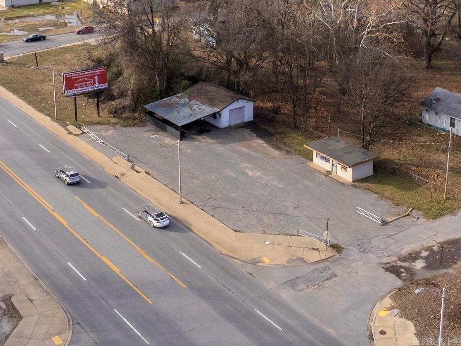 2611 E Broadway  North Little Rock, AR