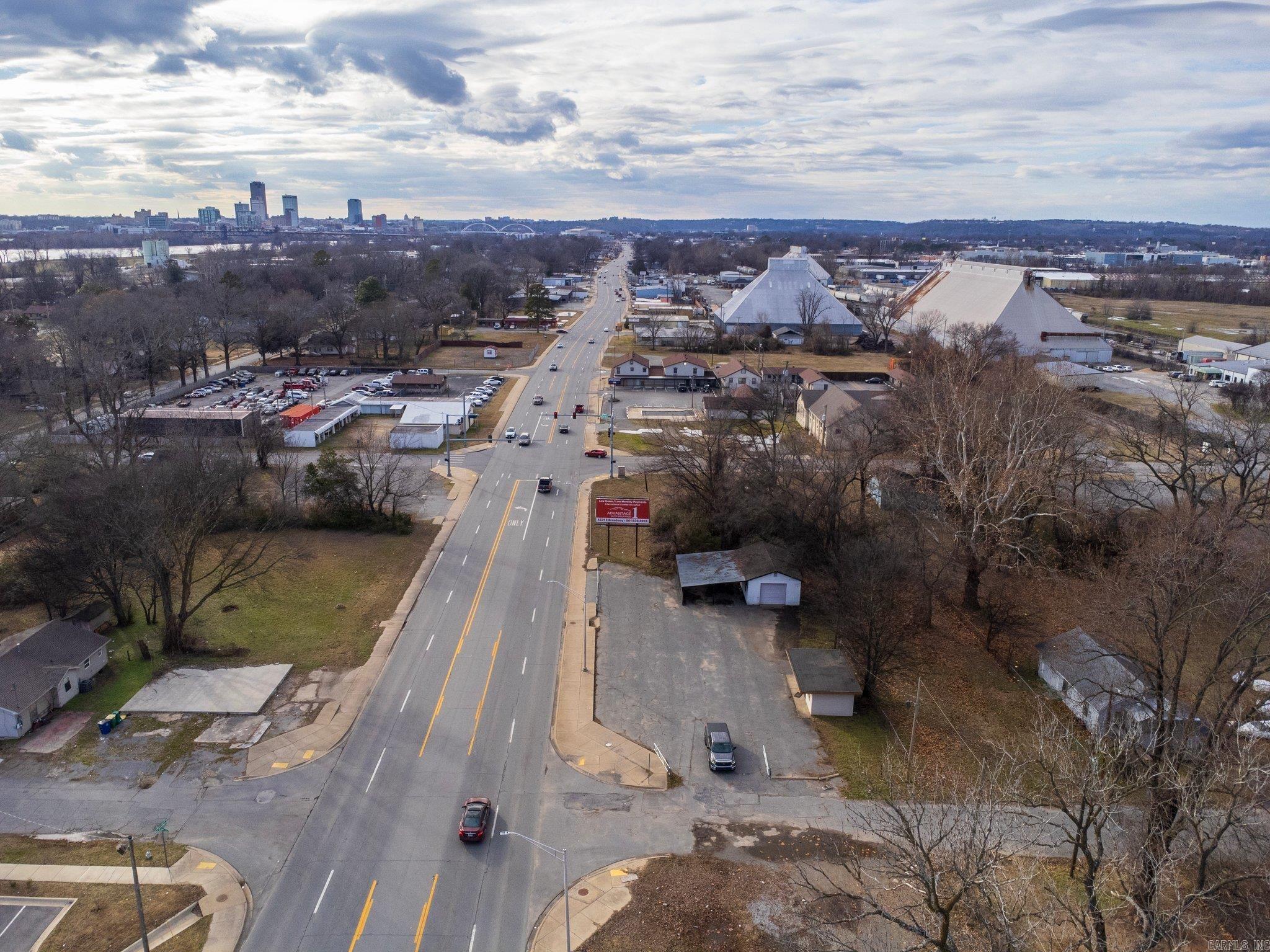 2611 E Broadway  North Little Rock, AR