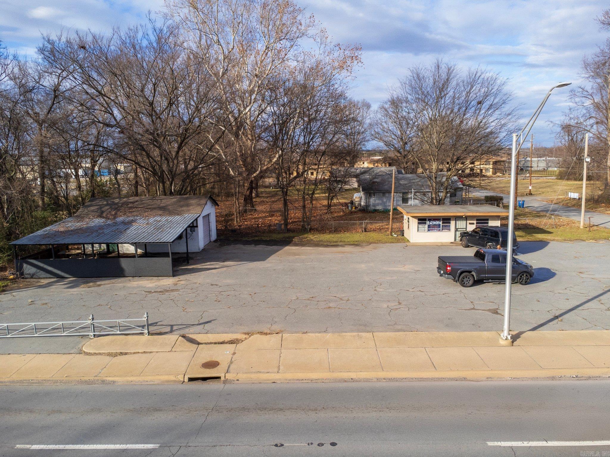 2611 E Broadway  North Little Rock, AR