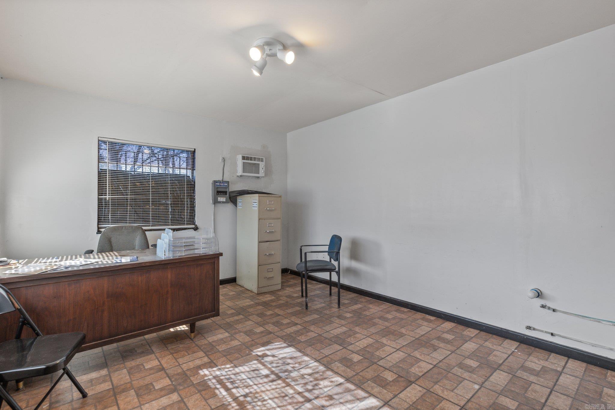 2611 E Broadway  North Little Rock, AR