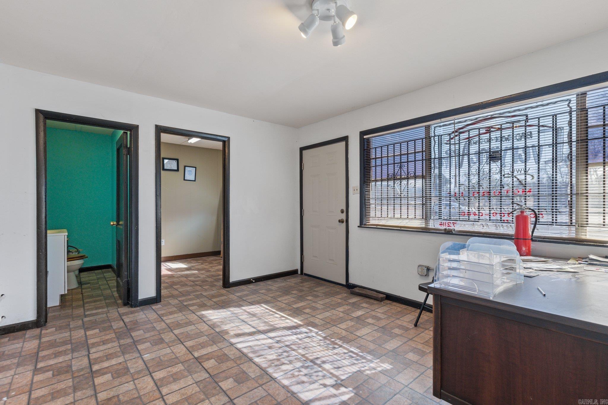 2611 E Broadway  North Little Rock, AR