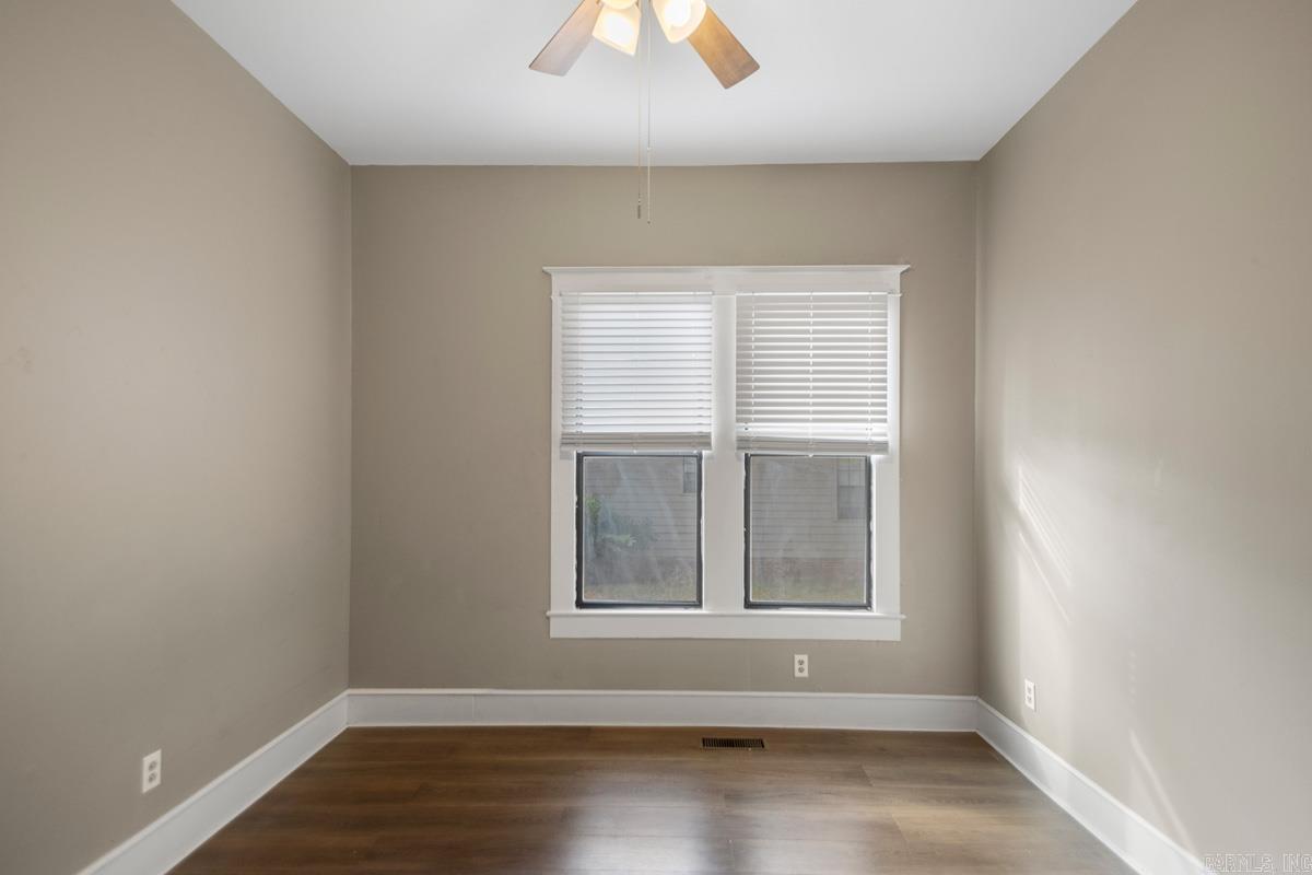 501 W Conway  Benton, AR