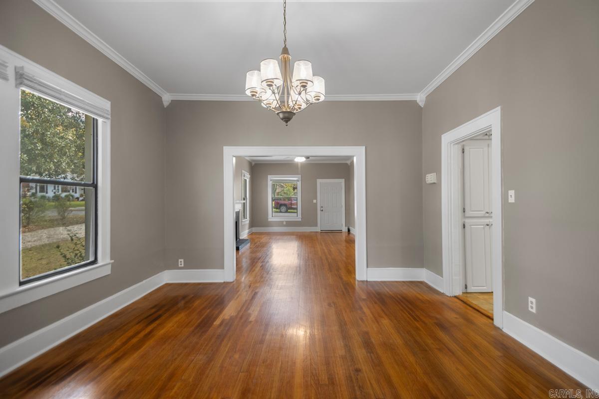 501 W Conway  Benton, AR