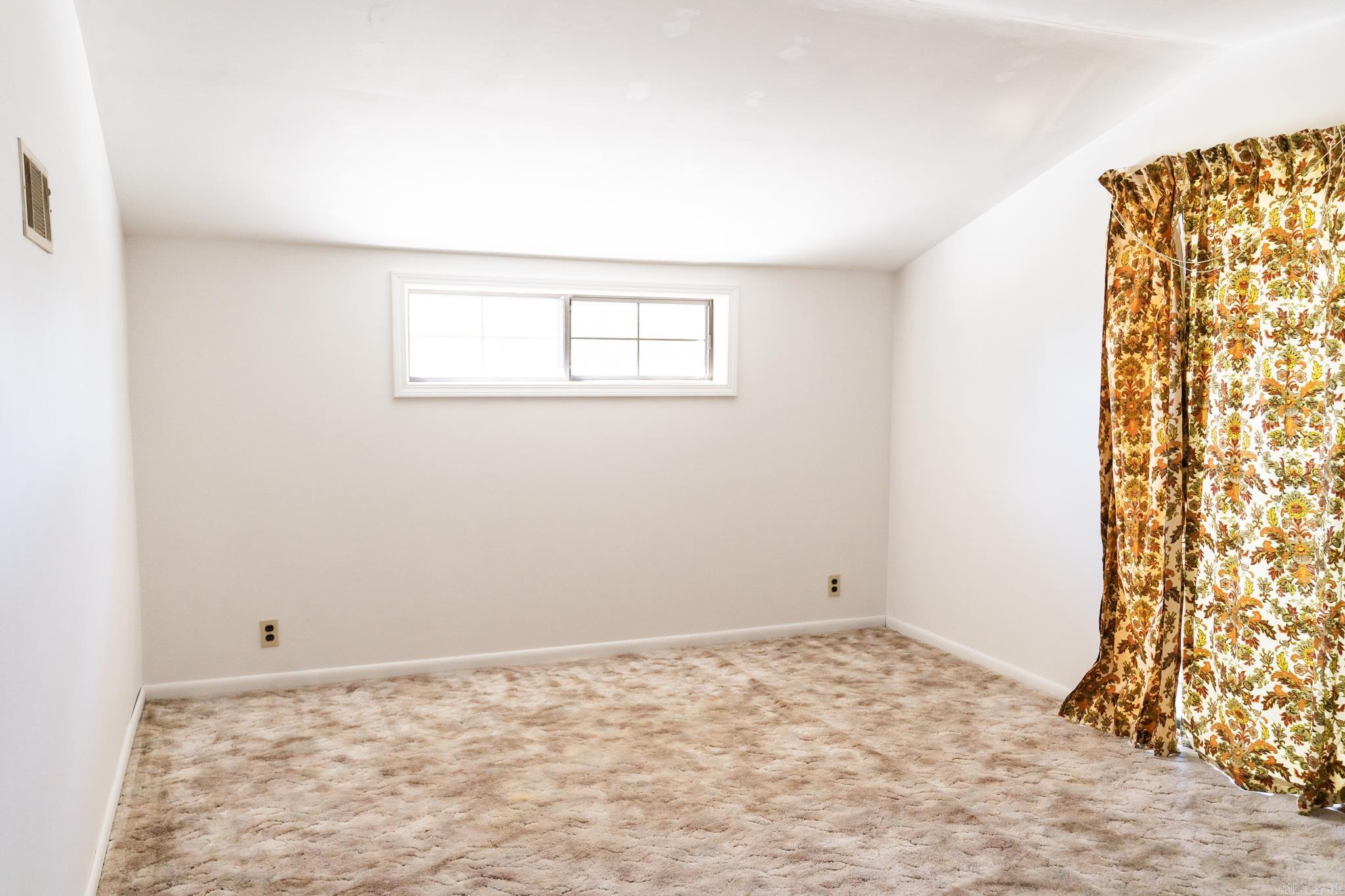 12 S Dogwood Dr.  Mayflower, AR