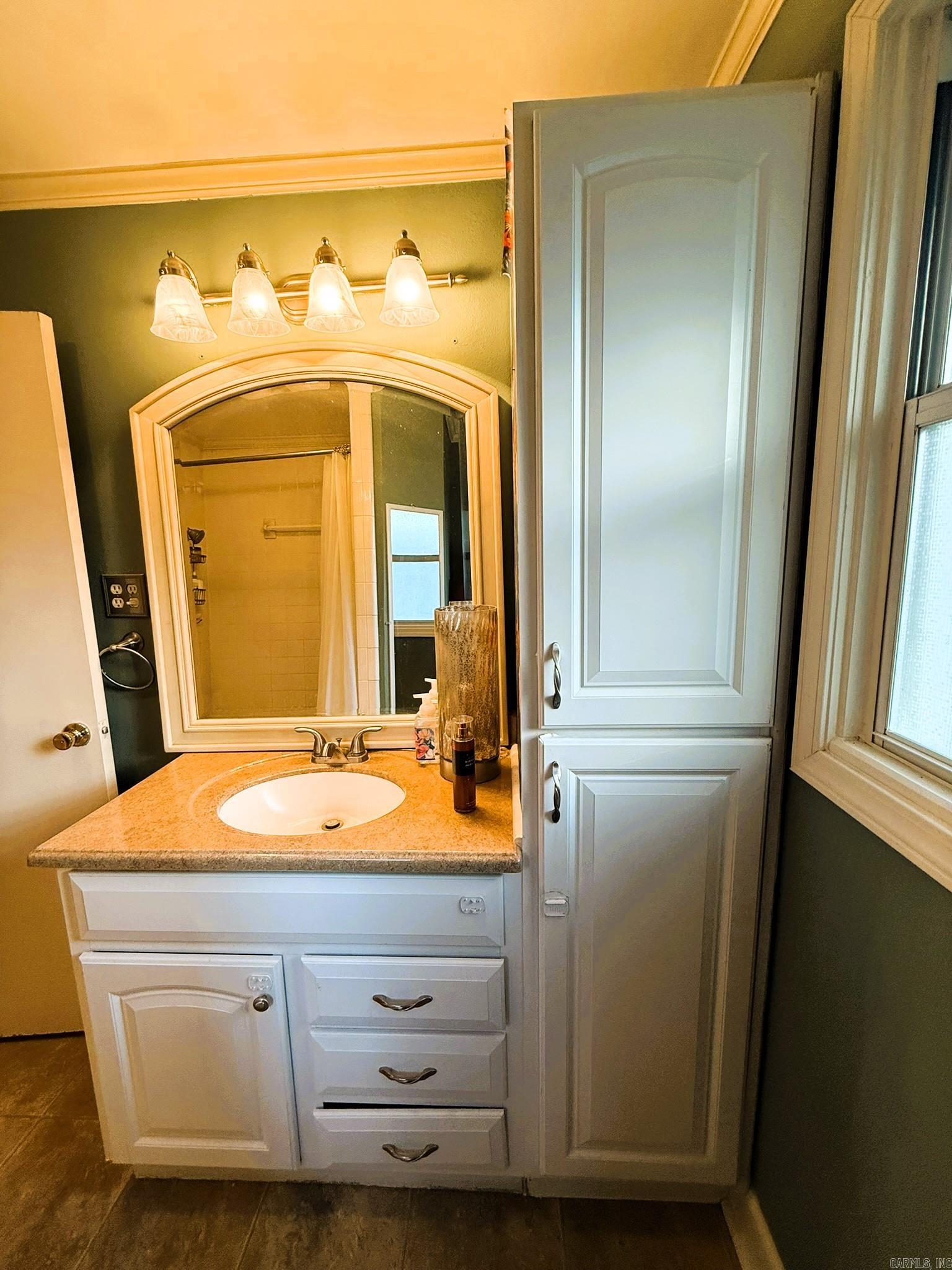 303 S Cherry St  Hamburg, AR