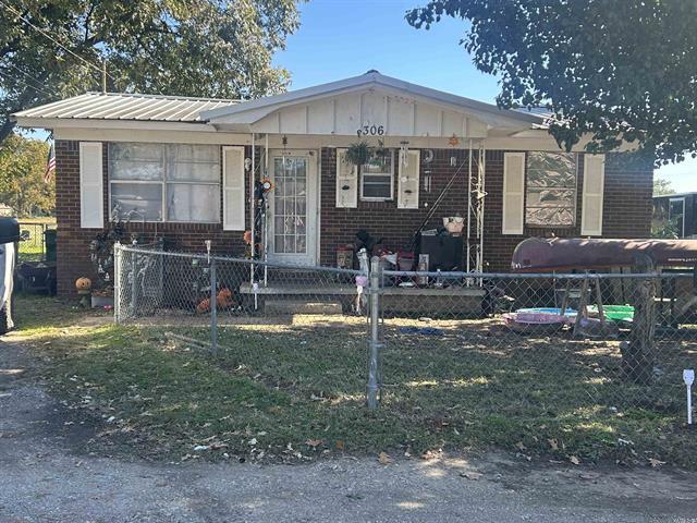 306  Roy Benton Dr  Manila, AR