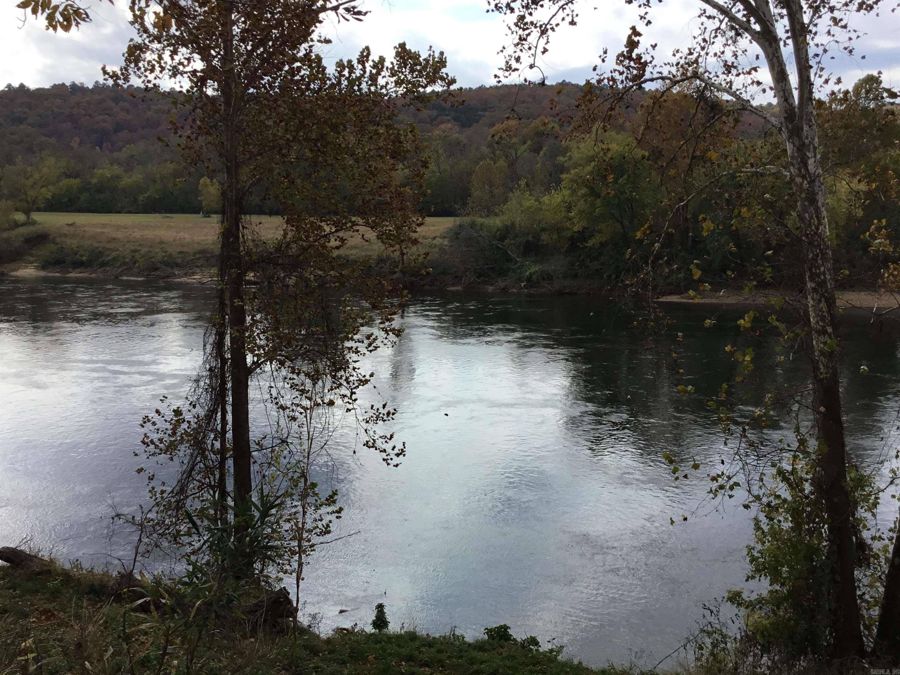 300 Mount Olive Manor  Melbourne, AR