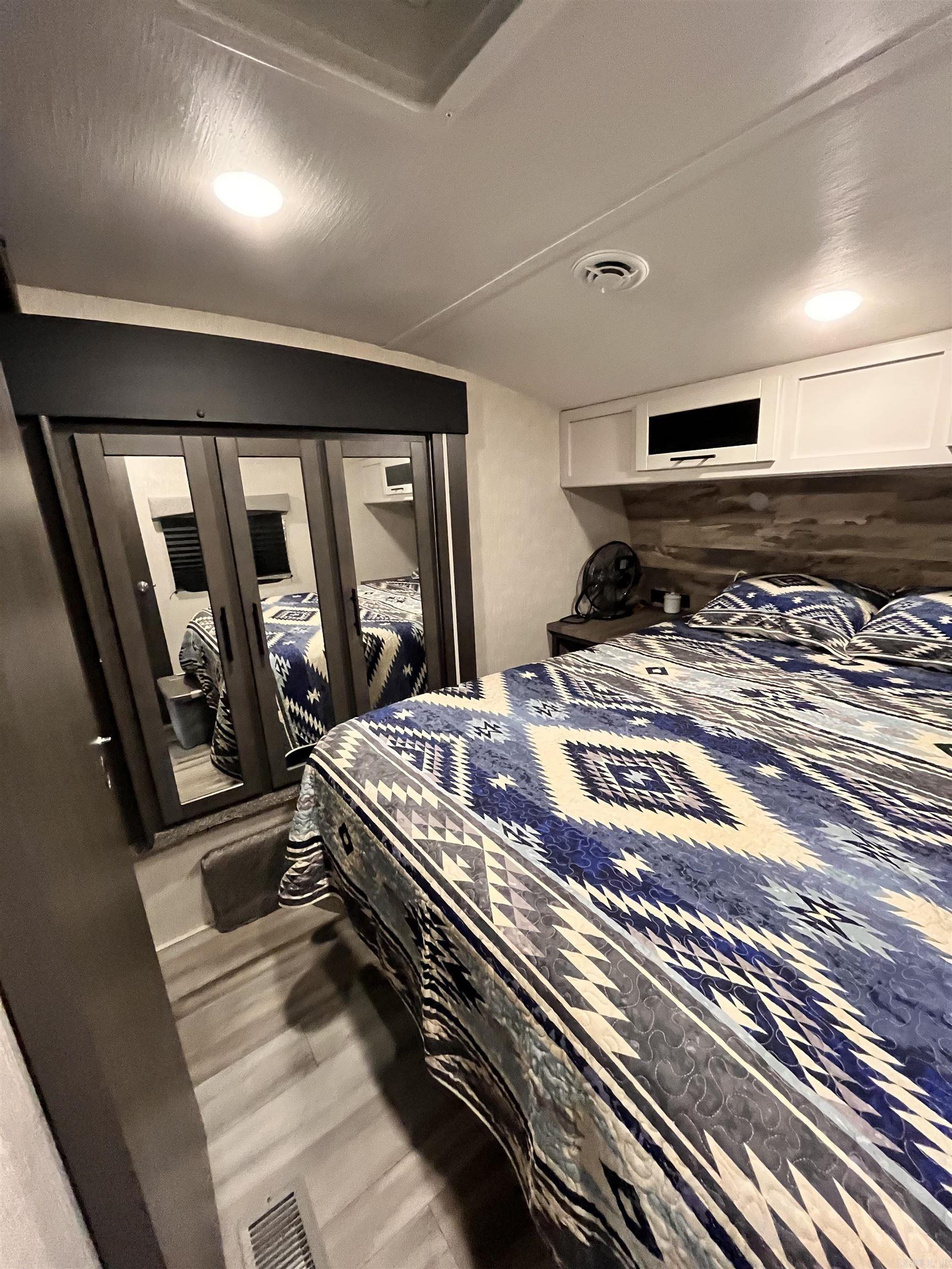 300 Mount Olive Manor  Melbourne, AR