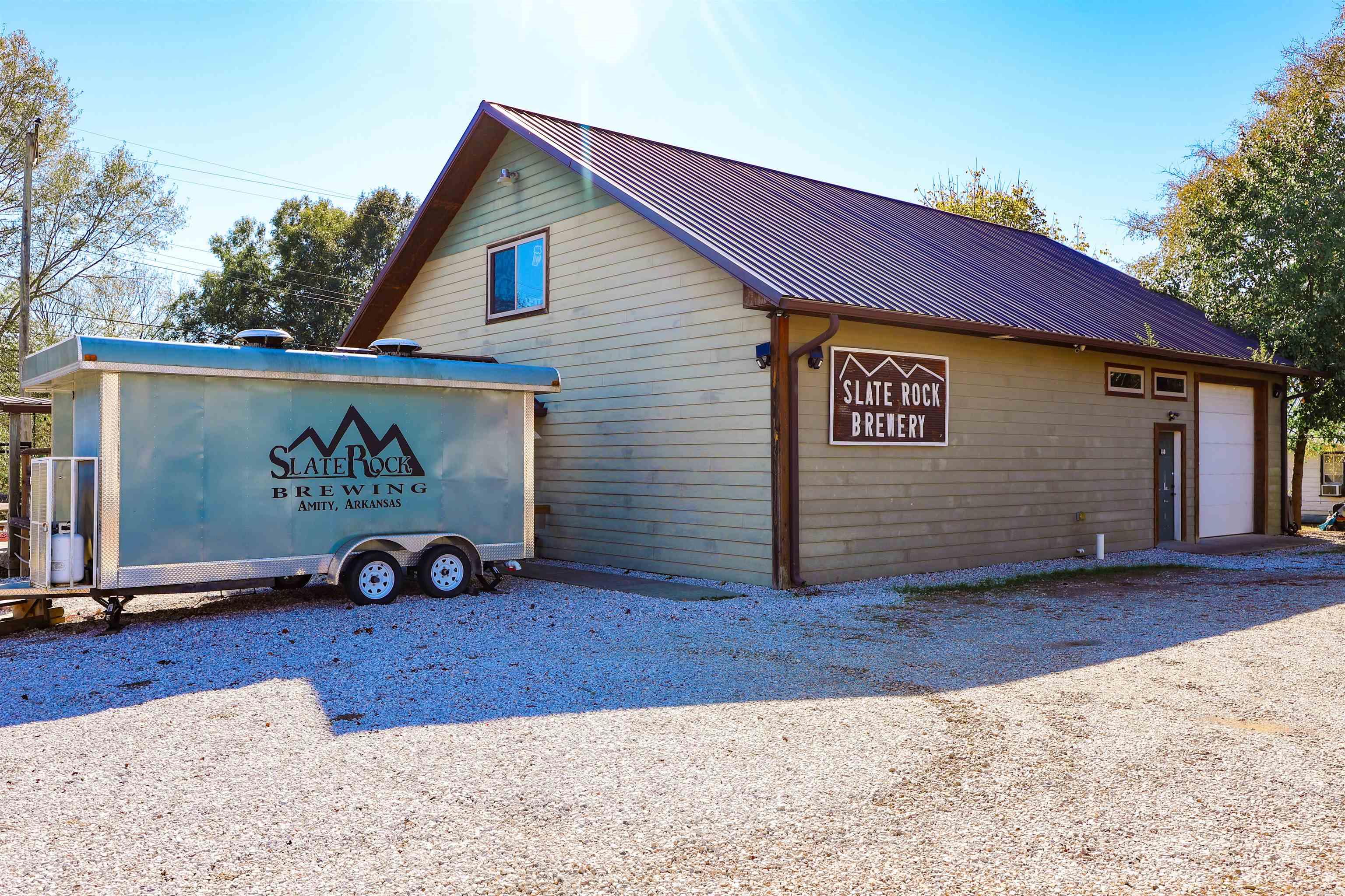 113 S Main  Amity, AR