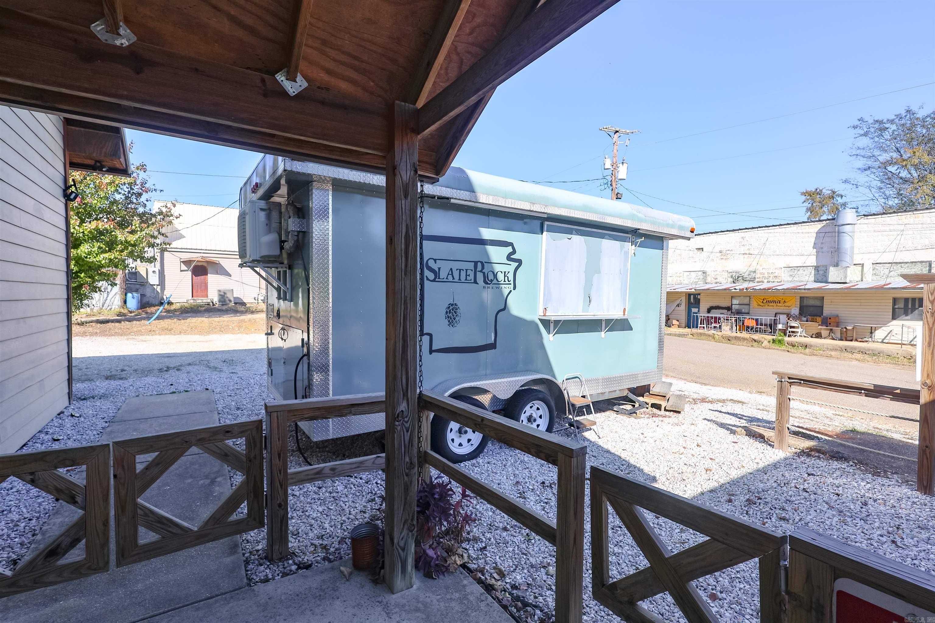 113 S Main  Amity, AR