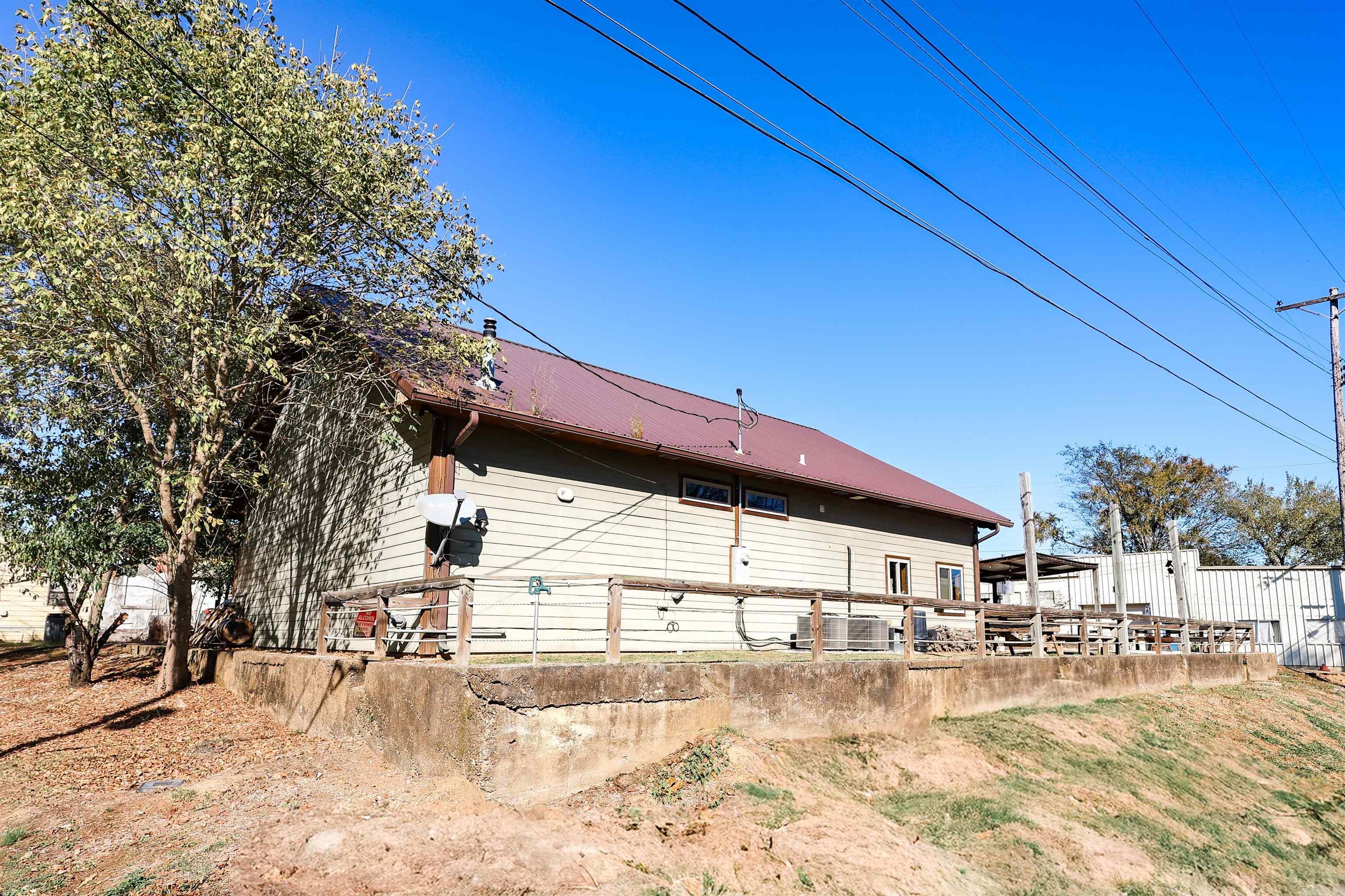 113 S Main  Amity, AR