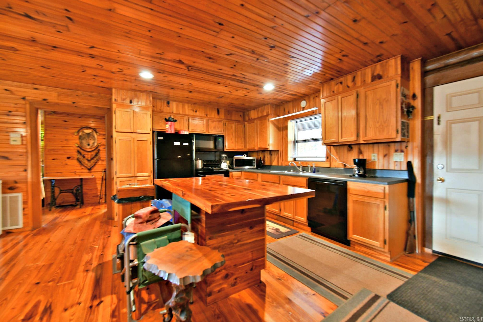 403 Polk Road 69 Mena, AR 71953