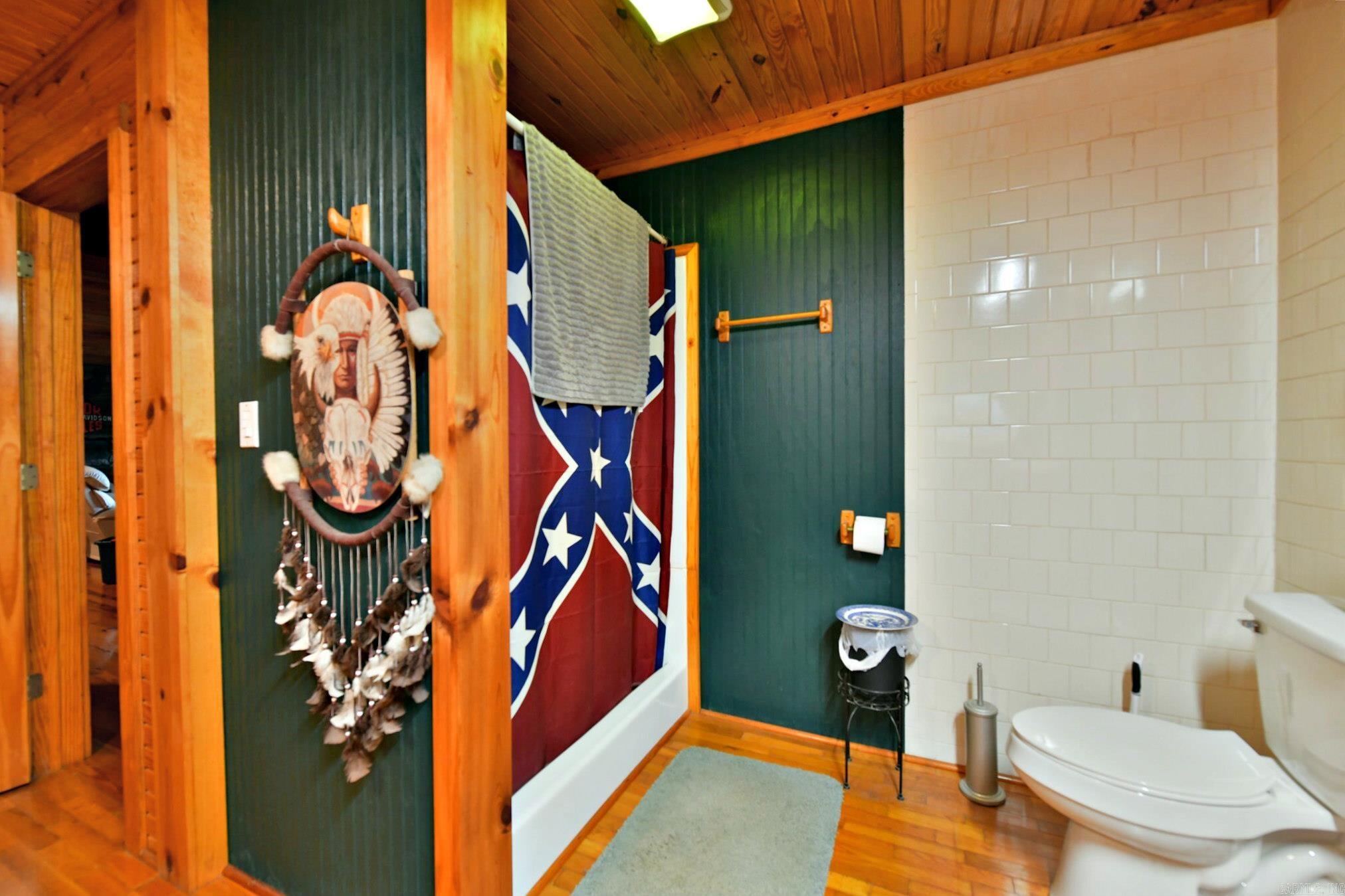 403 Polk Road 69 Mena, AR 71953