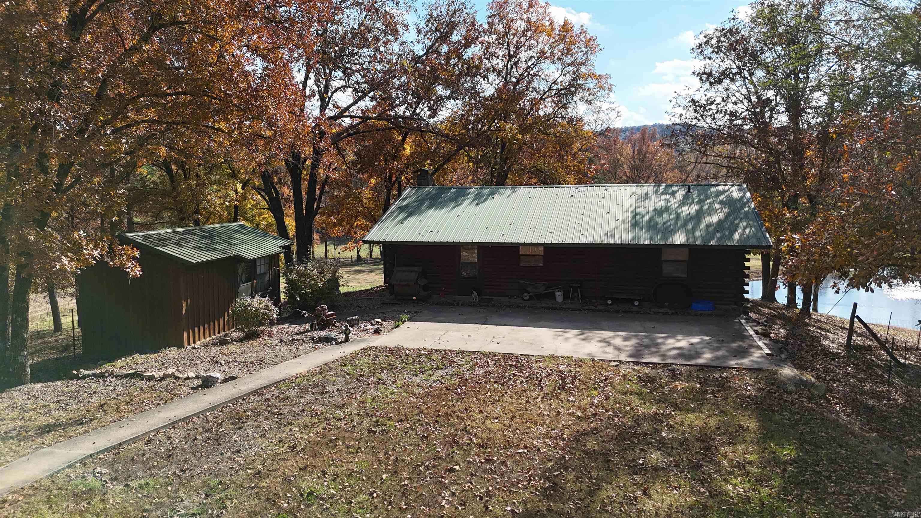 403 Polk Road 69 Mena, AR 71953