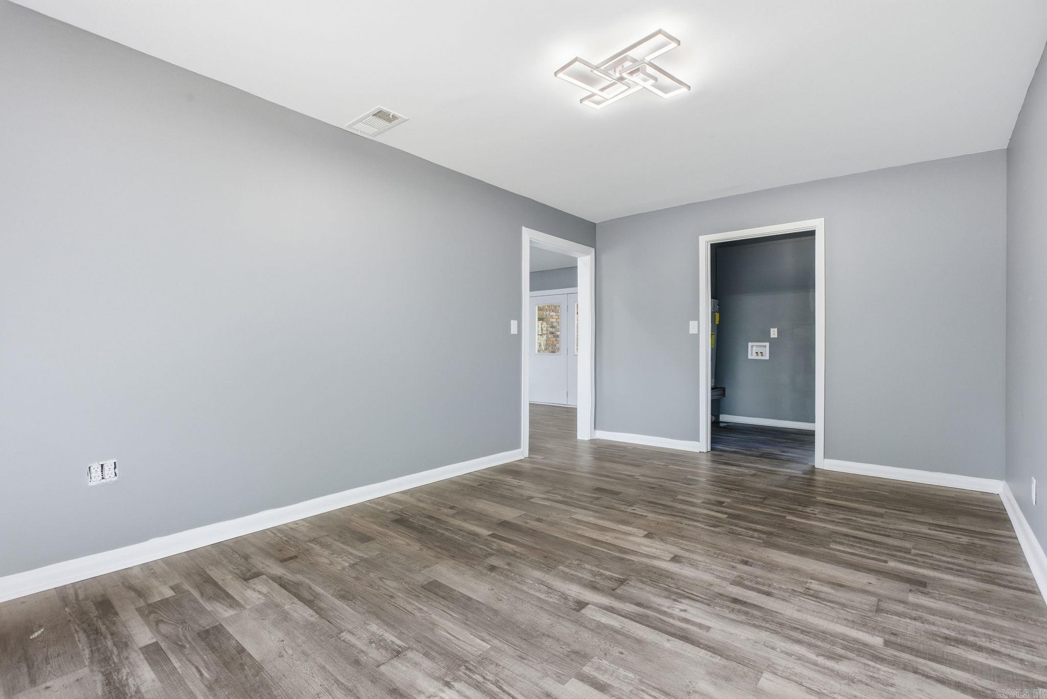 3504 Shamrock Pine Bluff, AR 71603