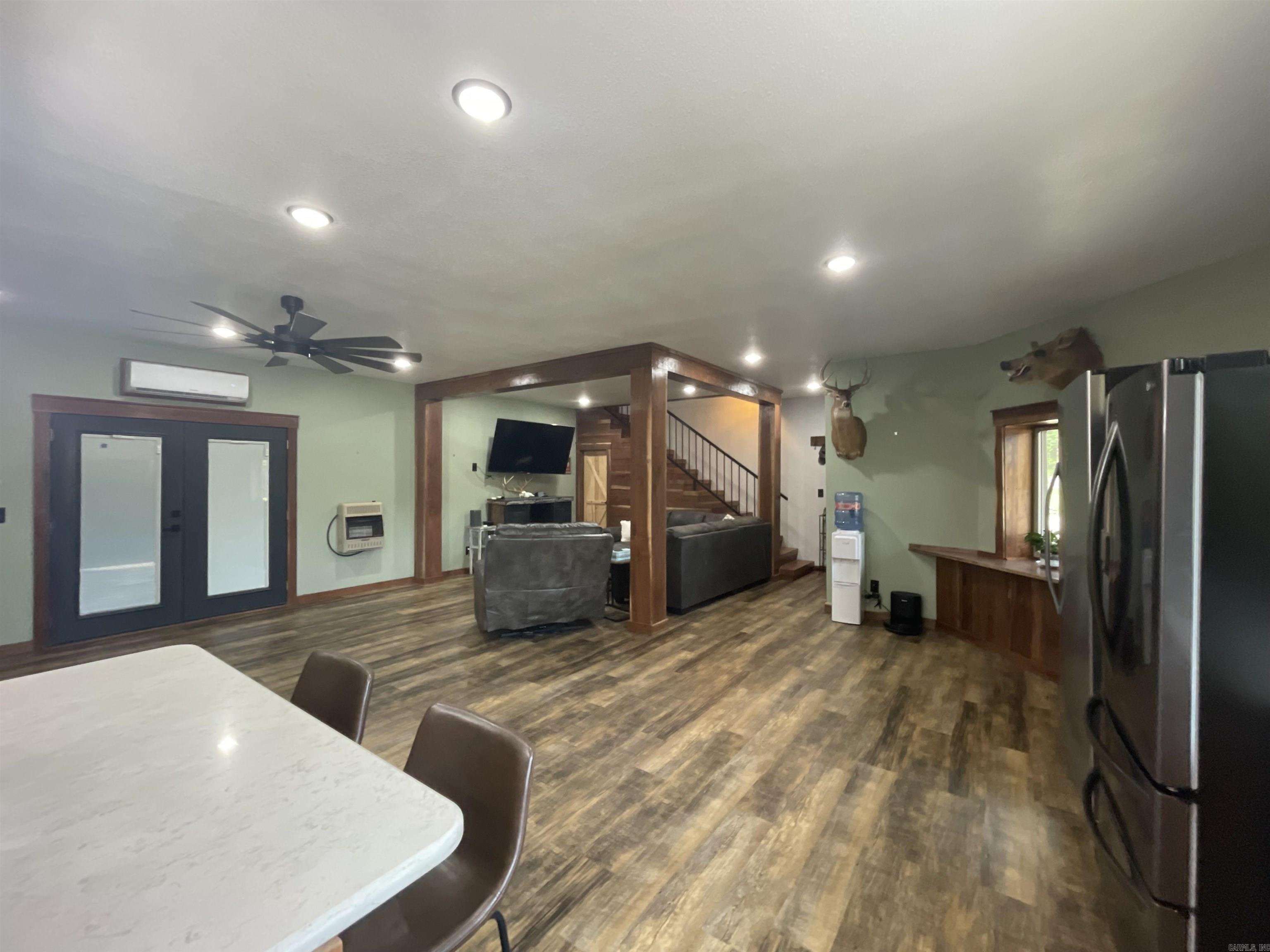 4264 Highway 87  Mountain View, AR