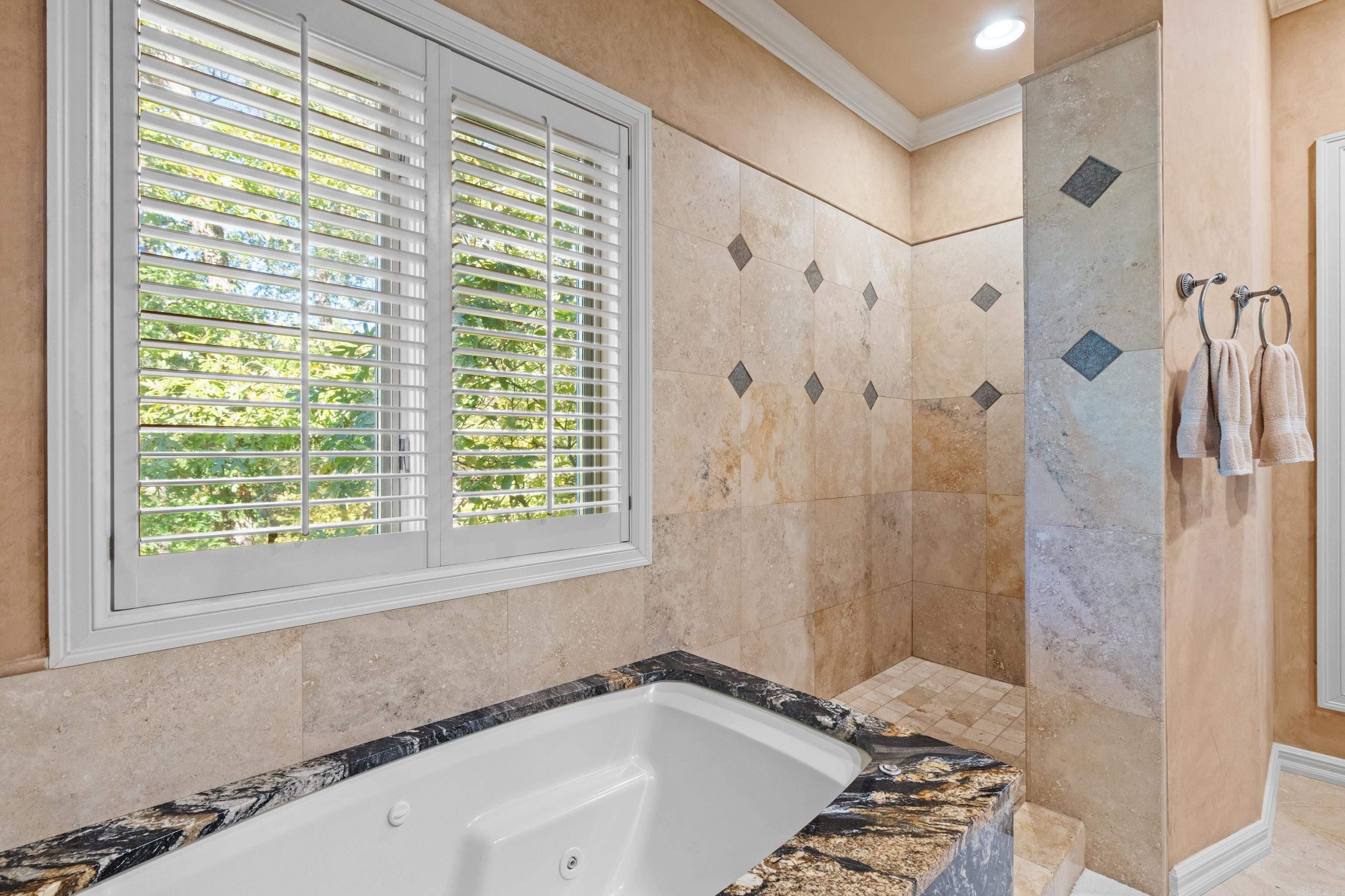 105 Flintwood  Malvern, AR