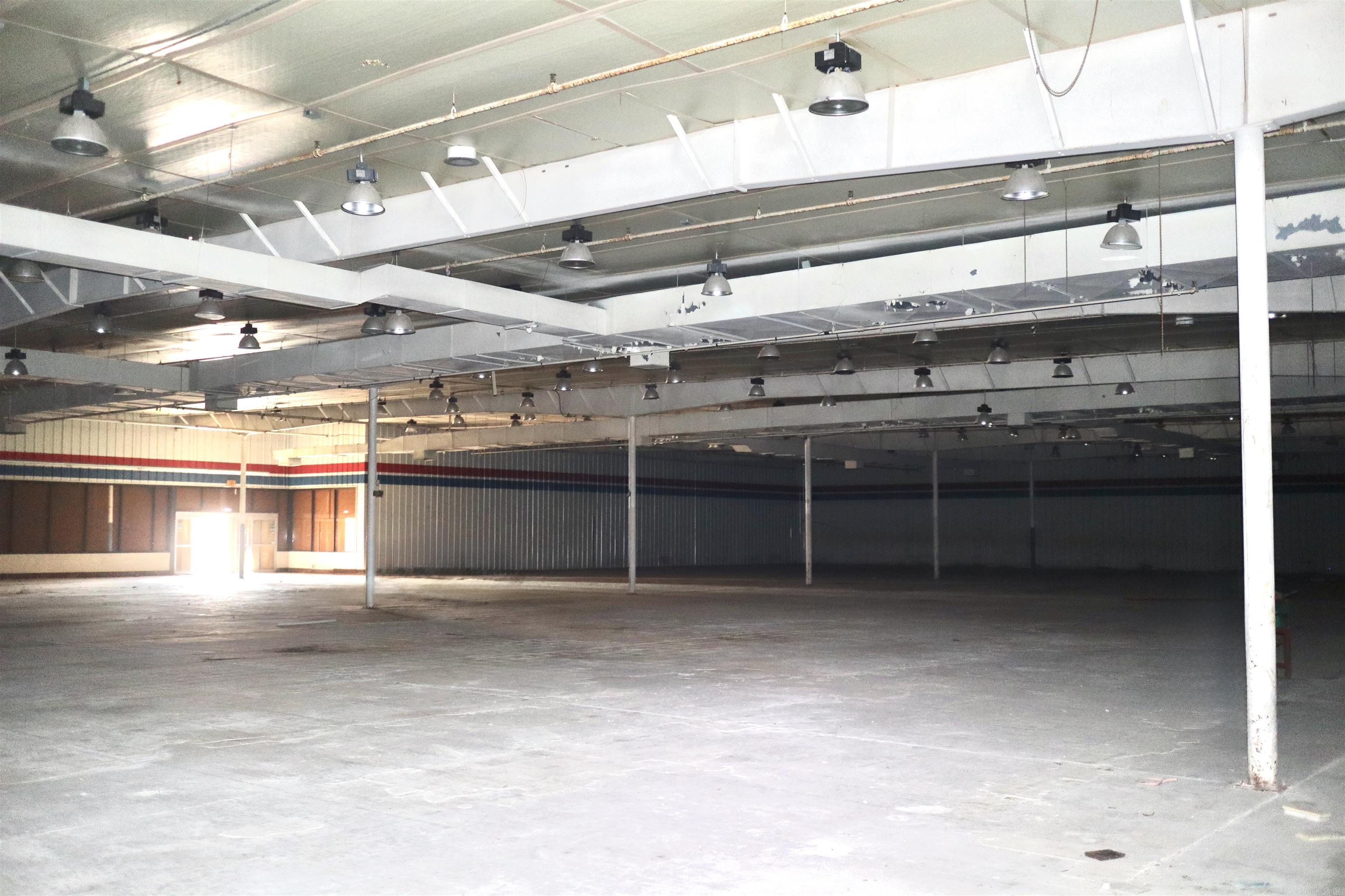 956 E Main St  Blytheville, AR