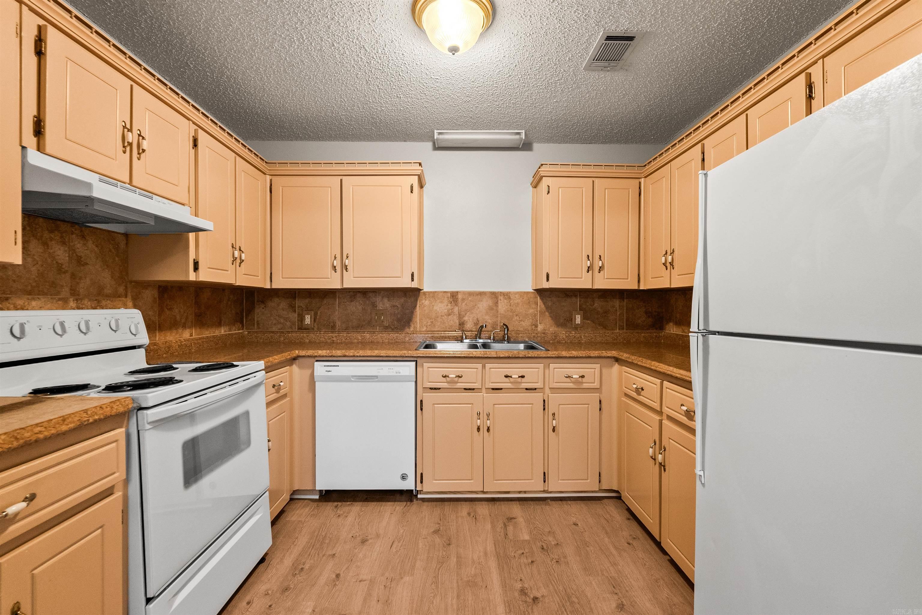 255 Pintar  Ward, AR