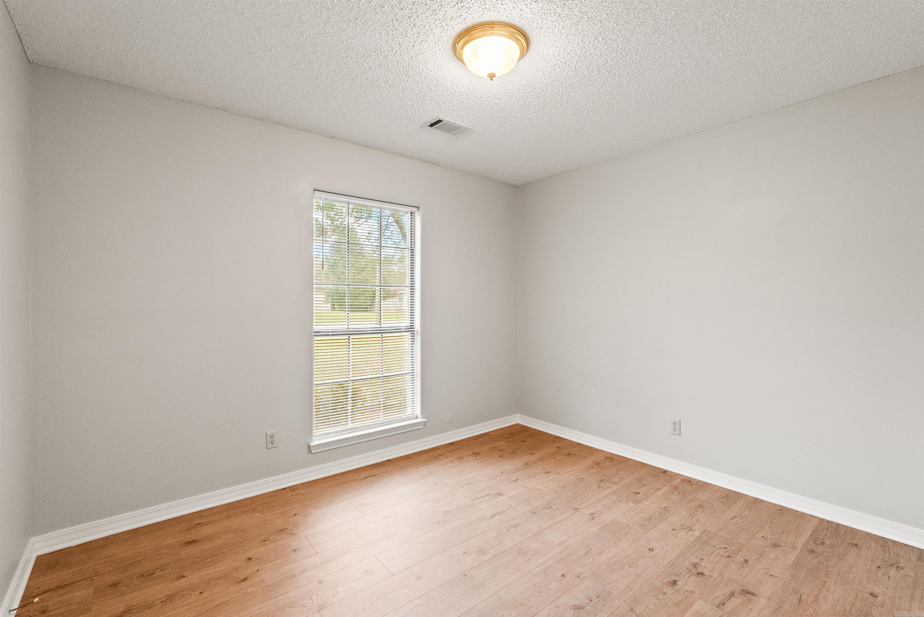 255 Pintar  Ward, AR