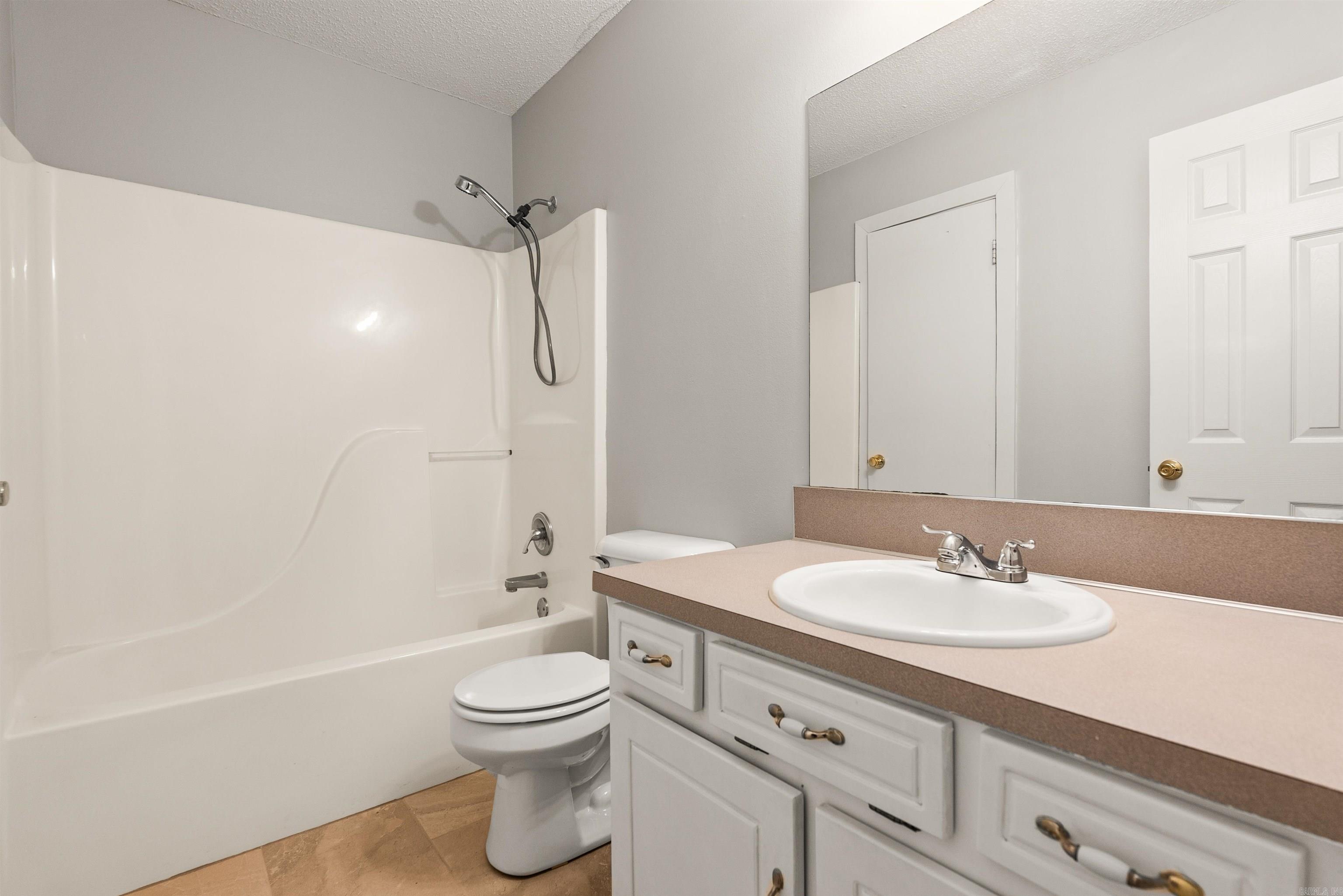 255 Pintar  Ward, AR