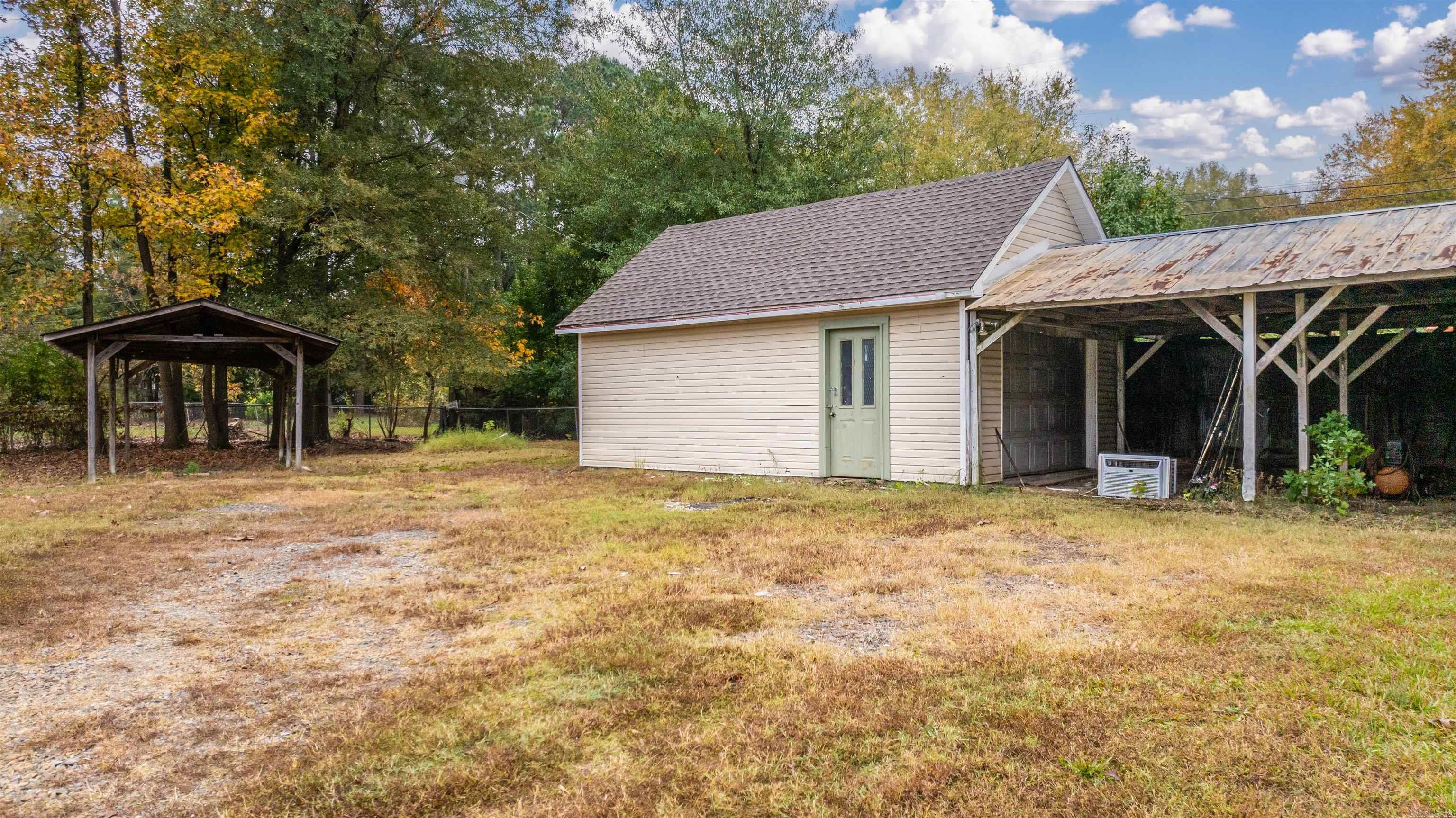 255 Pintar  Ward, AR