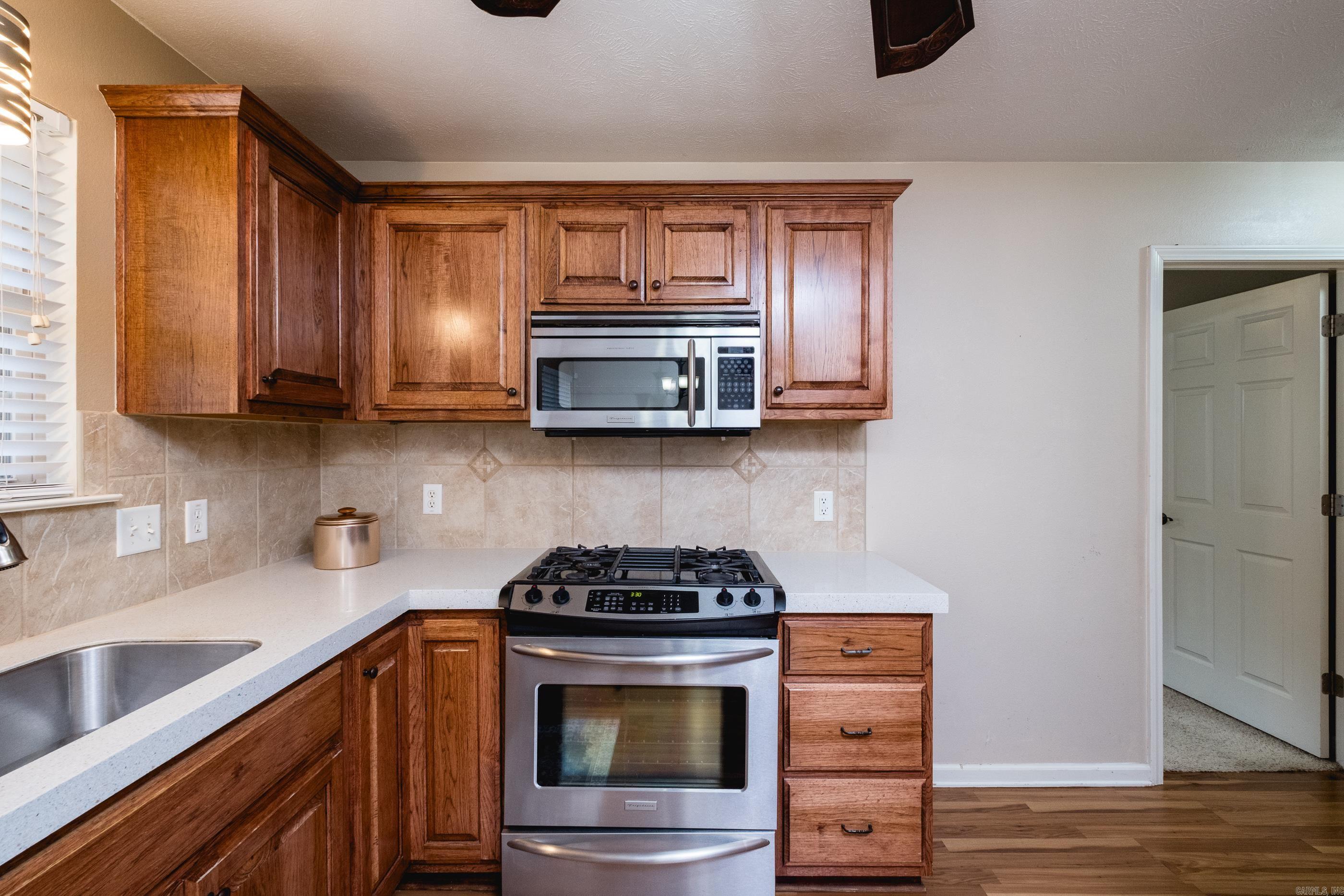 199 Diamond Point Drive Maumelle, AR 72113