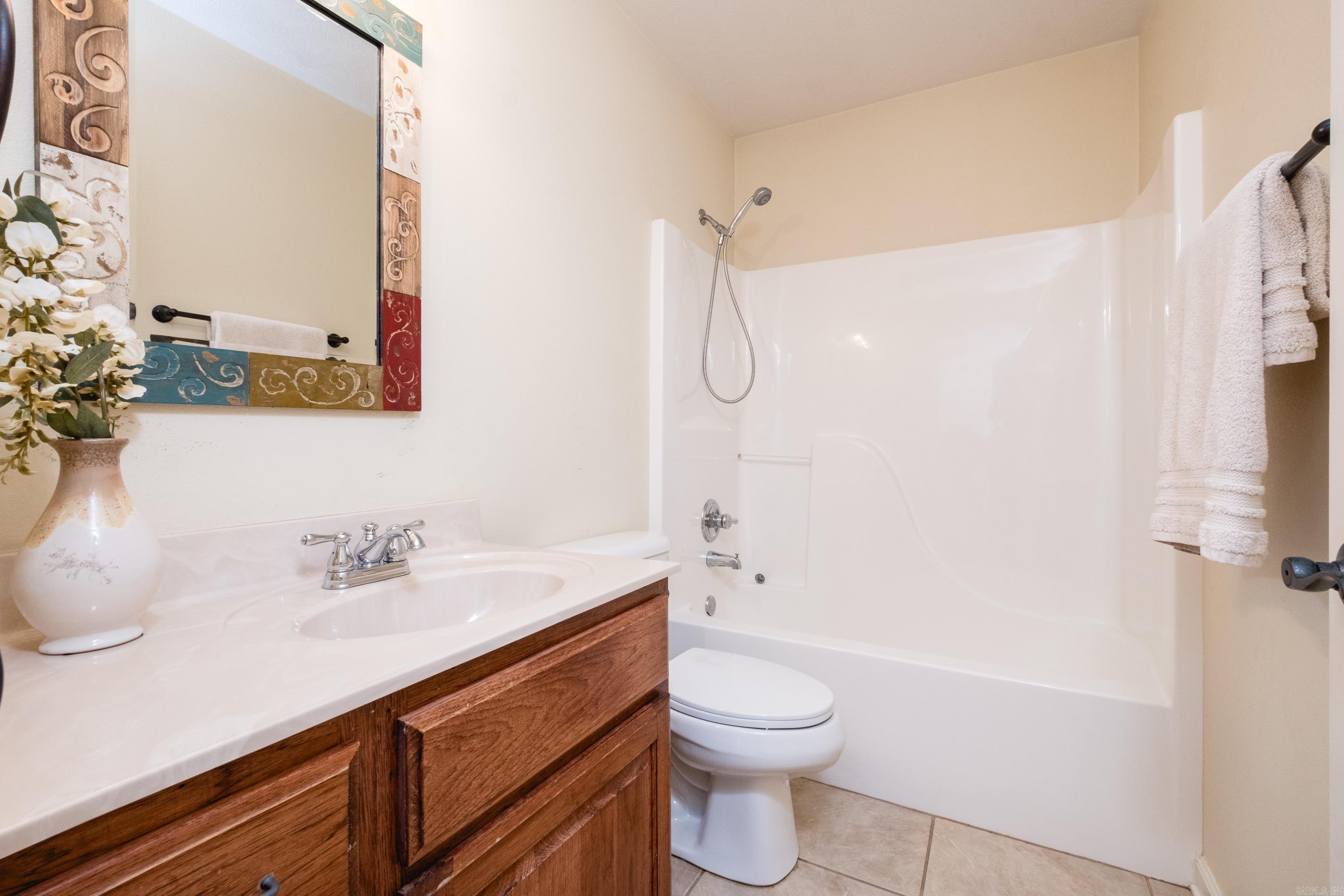 199 Diamond Point Drive Maumelle, AR 72113