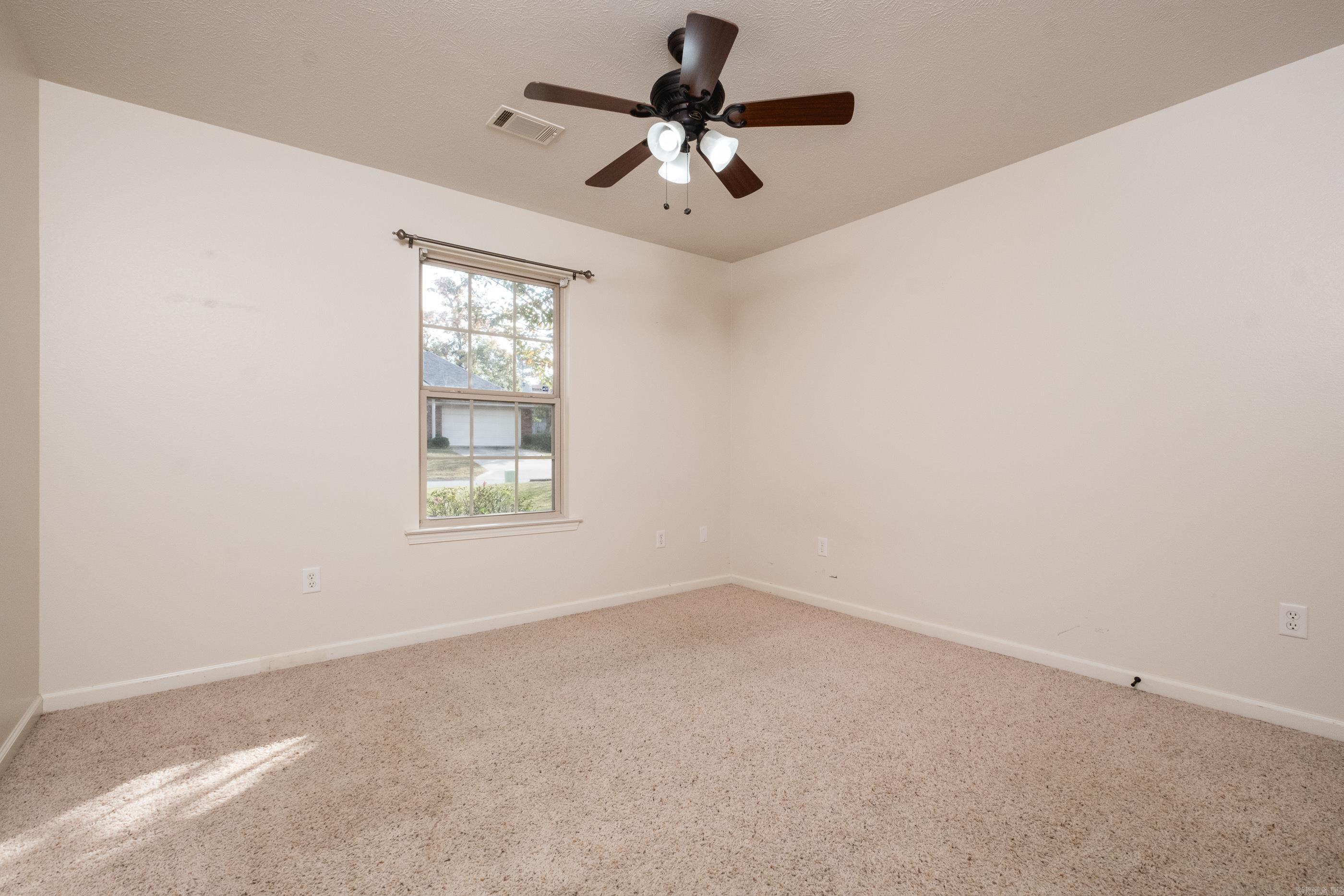 199 Diamond Point Drive Maumelle, AR 72113