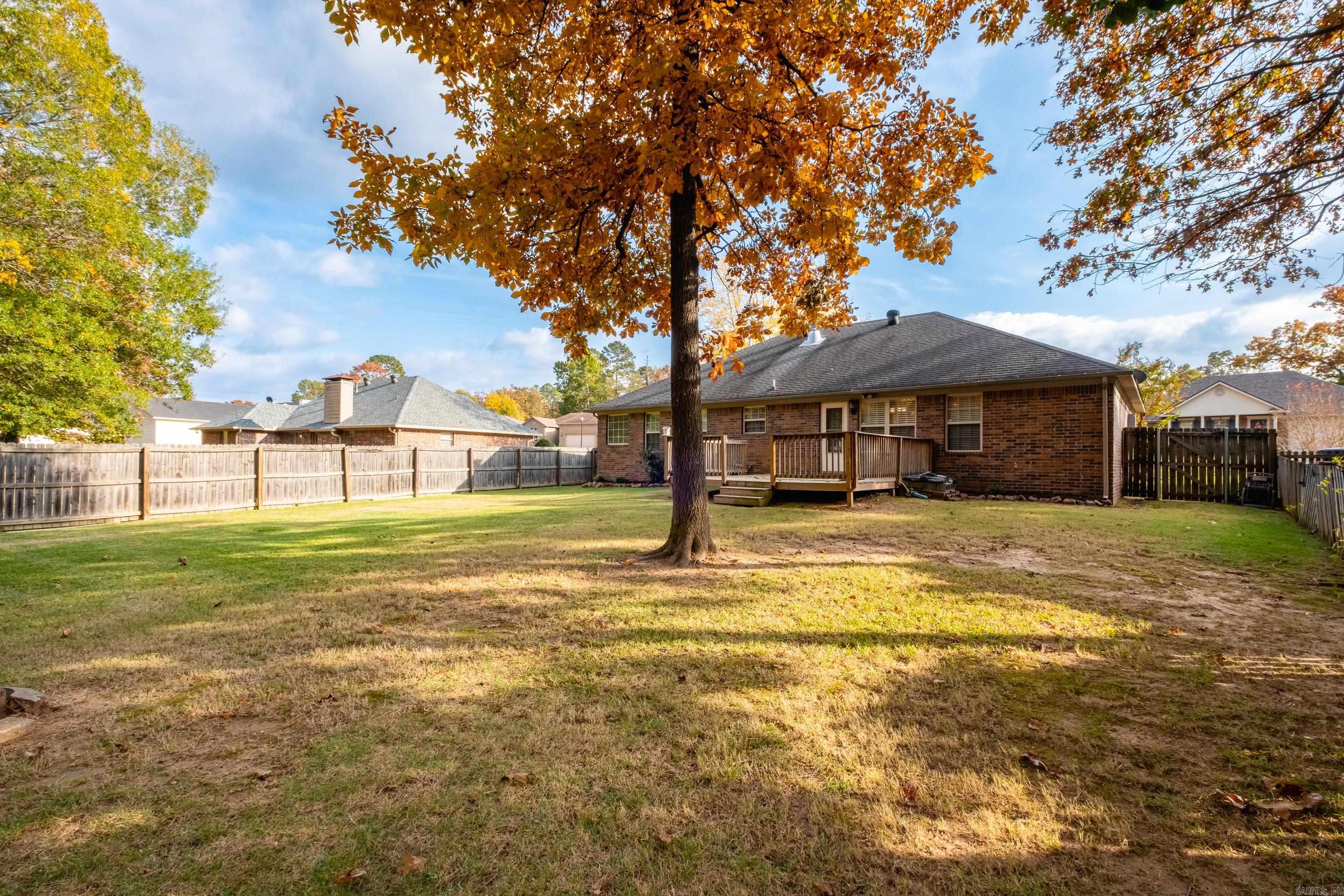 199 Diamond Point Drive Maumelle, AR 72113