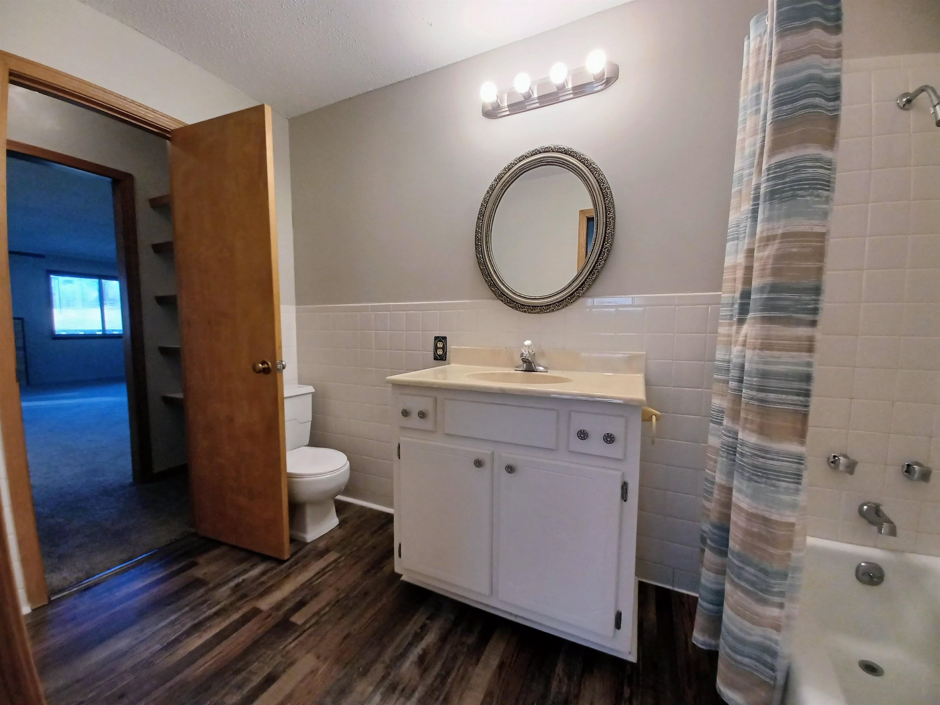 904 S Manor  Horseshoe Bend, AR