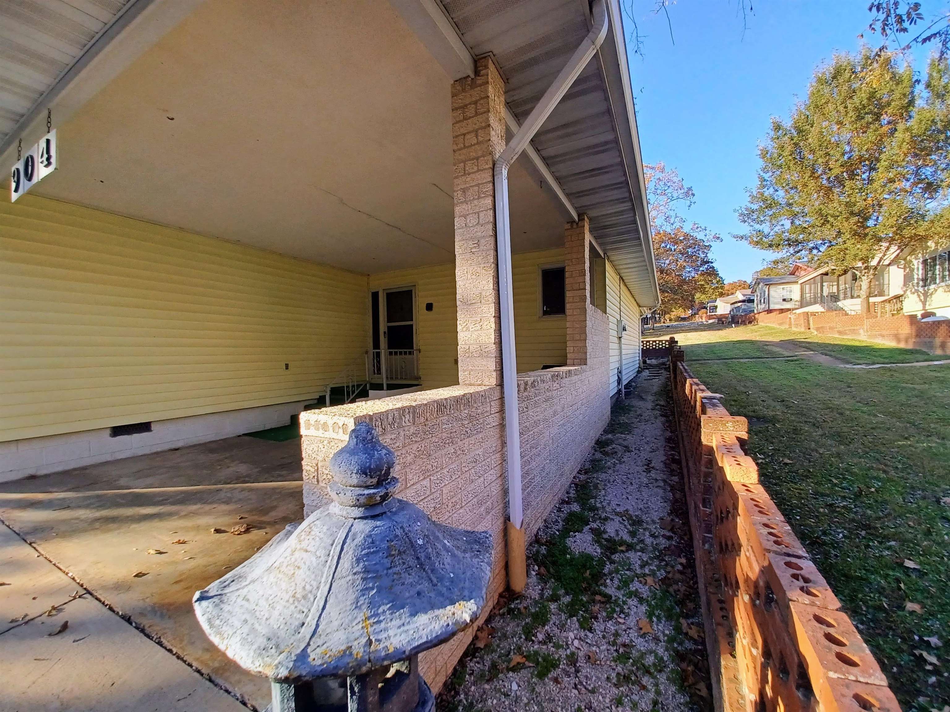 904 S Manor  Horseshoe Bend, AR