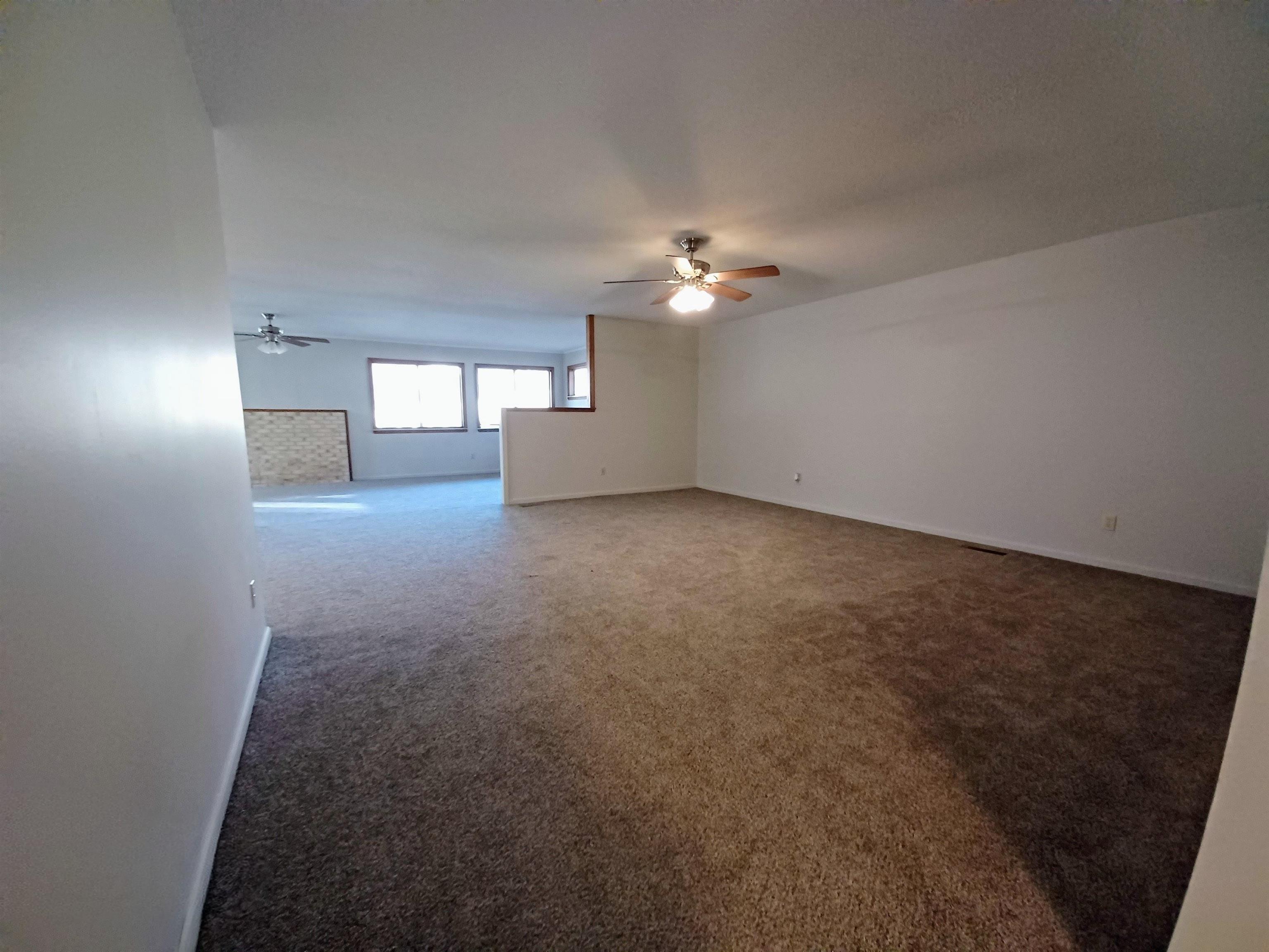 904 S Manor  Horseshoe Bend, AR