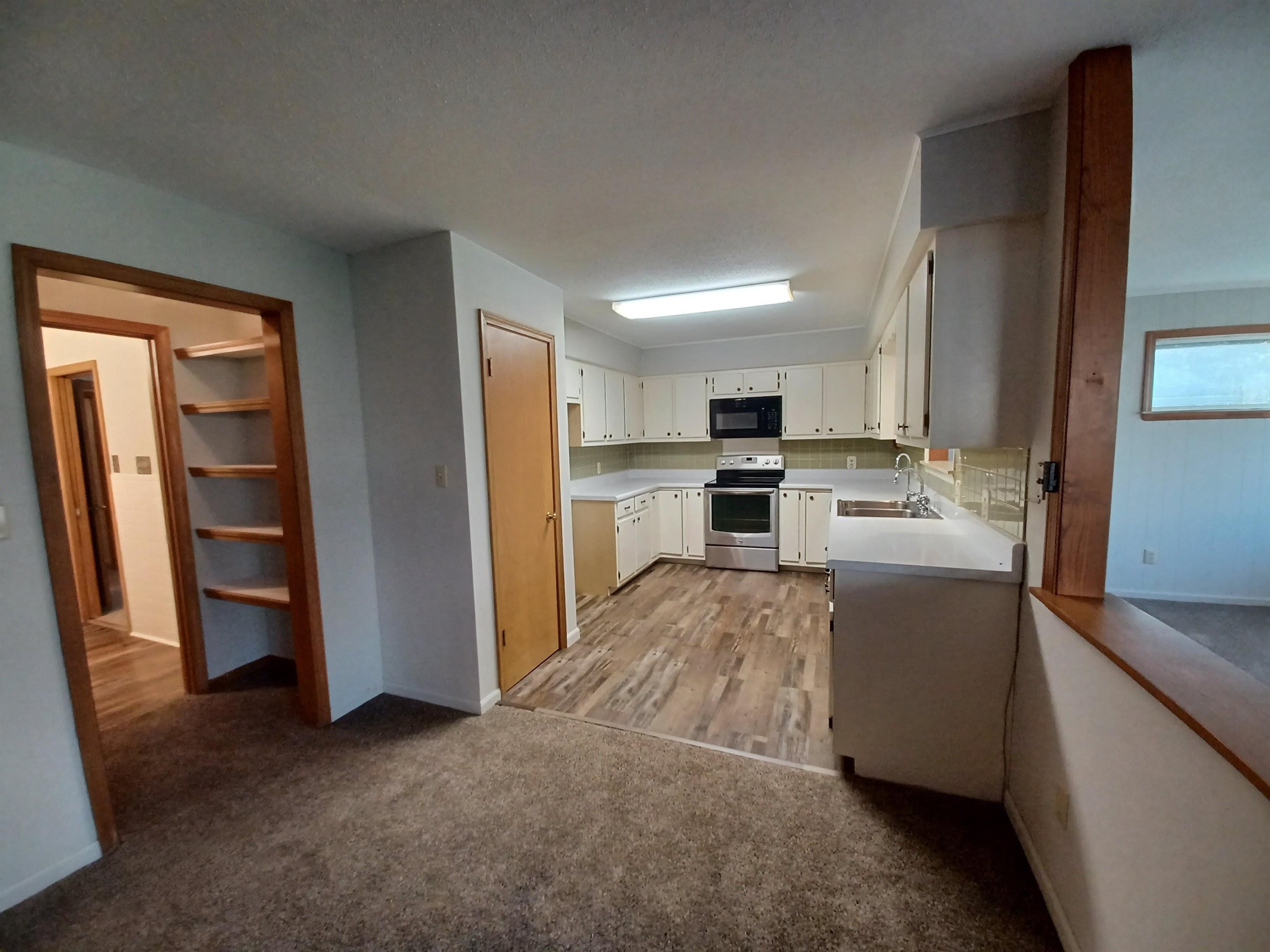 904 S Manor  Horseshoe Bend, AR