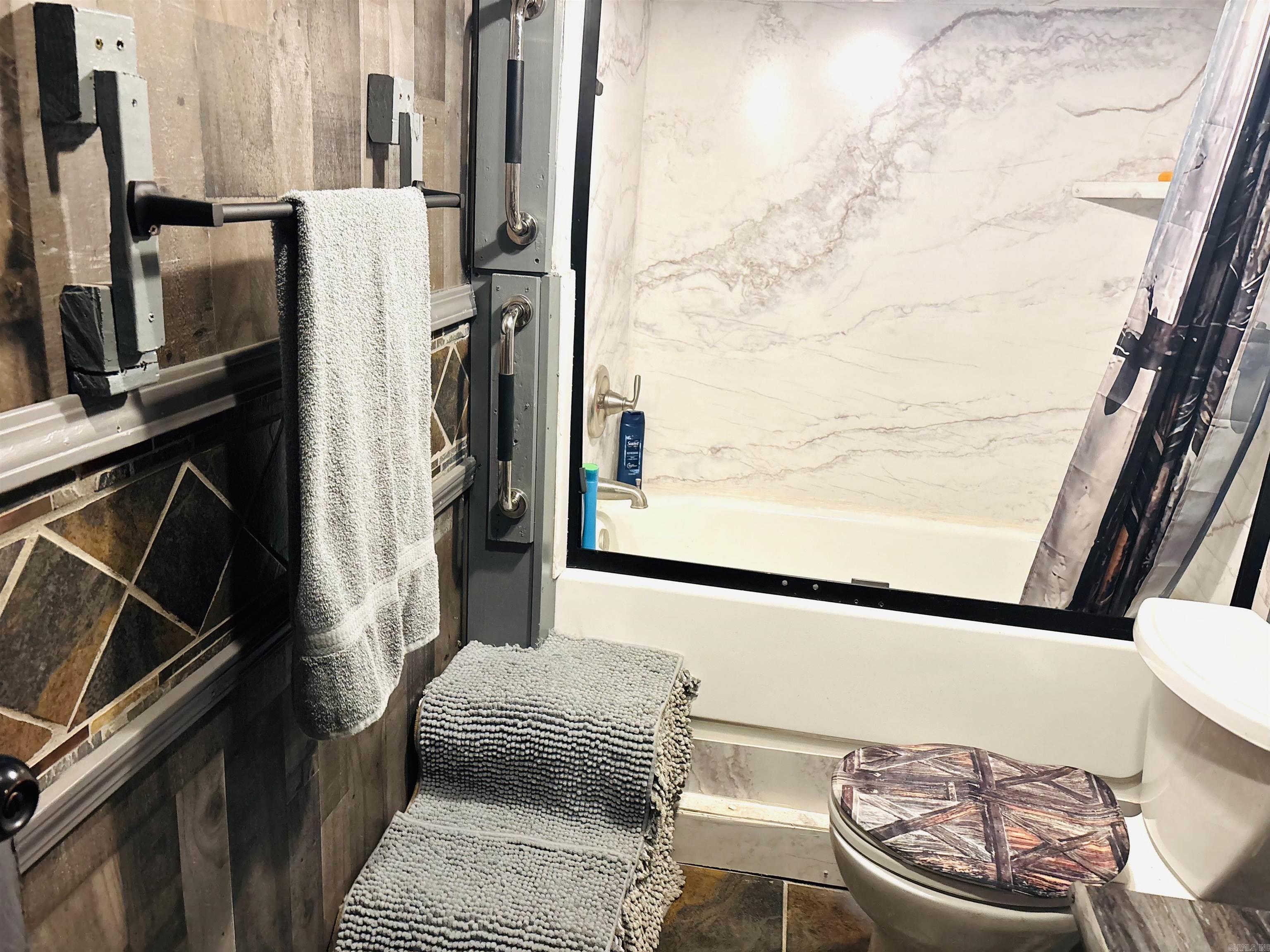 6575 Banner Mountain Road Shirley, AR 72153-0000